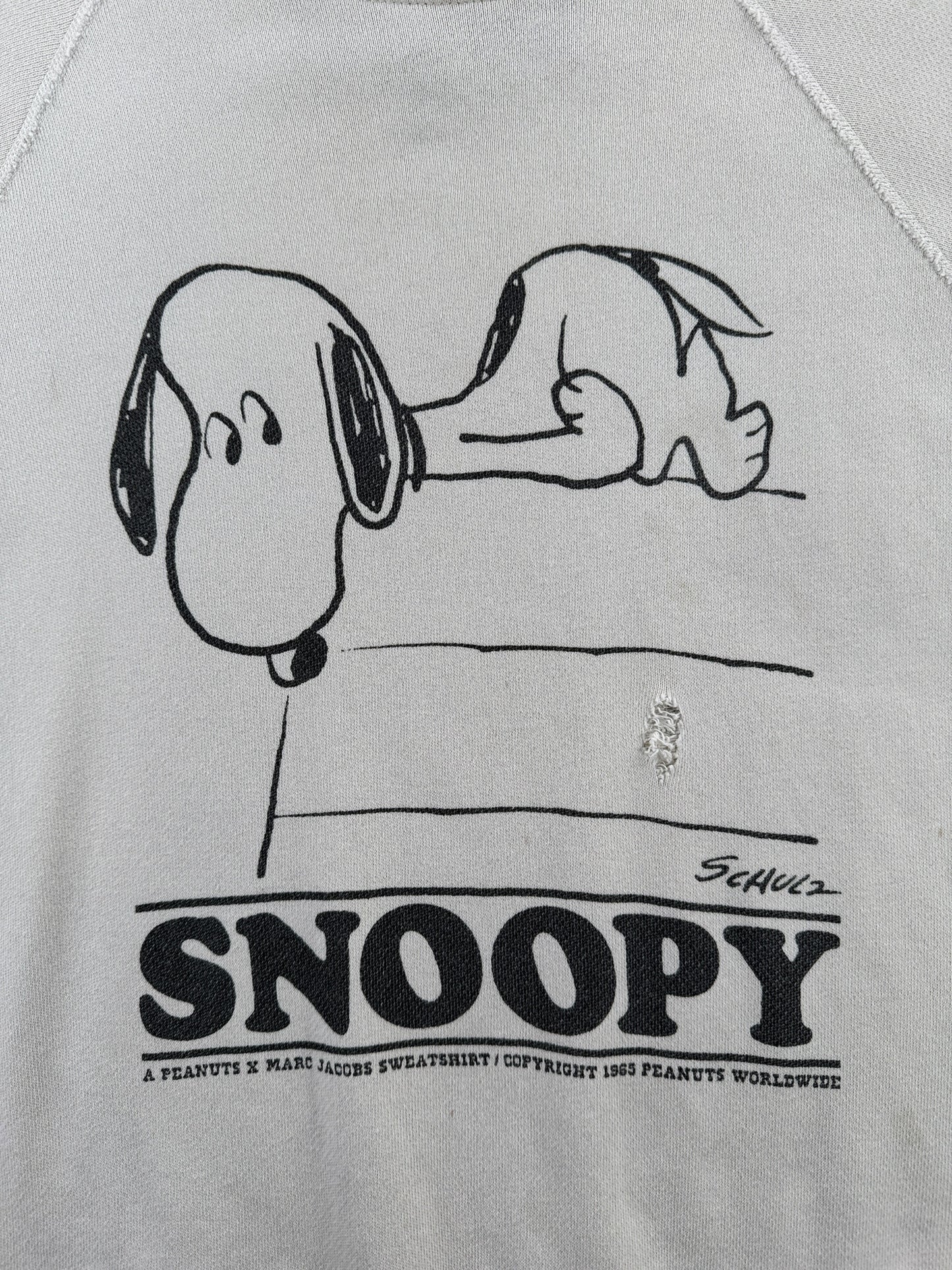Graphic of Repro Marc Jacob's x Snoopy Peanuts Sweatshirt SZ M