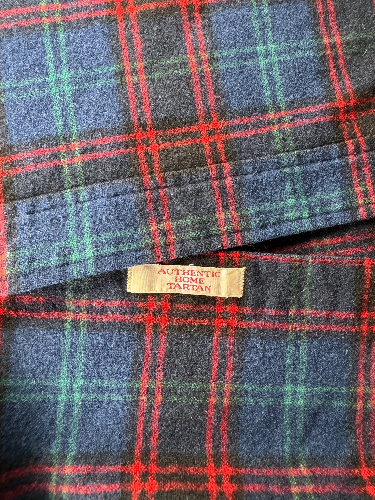 Label on Vintage Plaid Pendleton Wool Flannel SZ L
