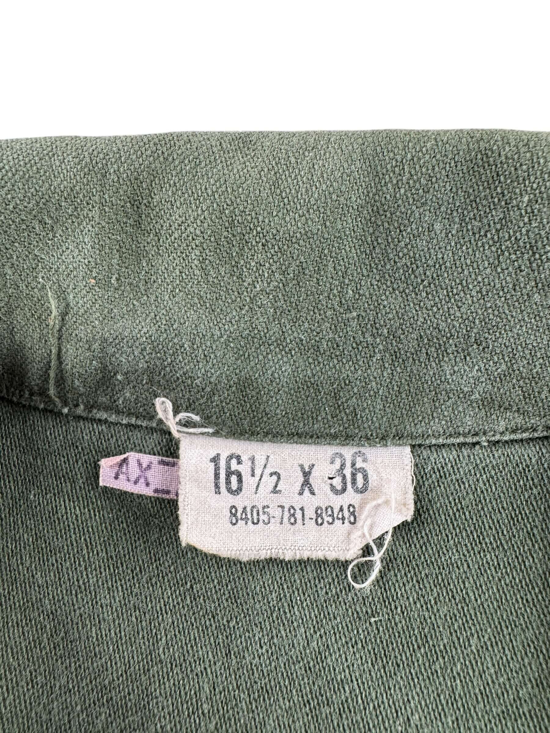 Label on Vintage 60s USN OG-107 Shirt SZ M