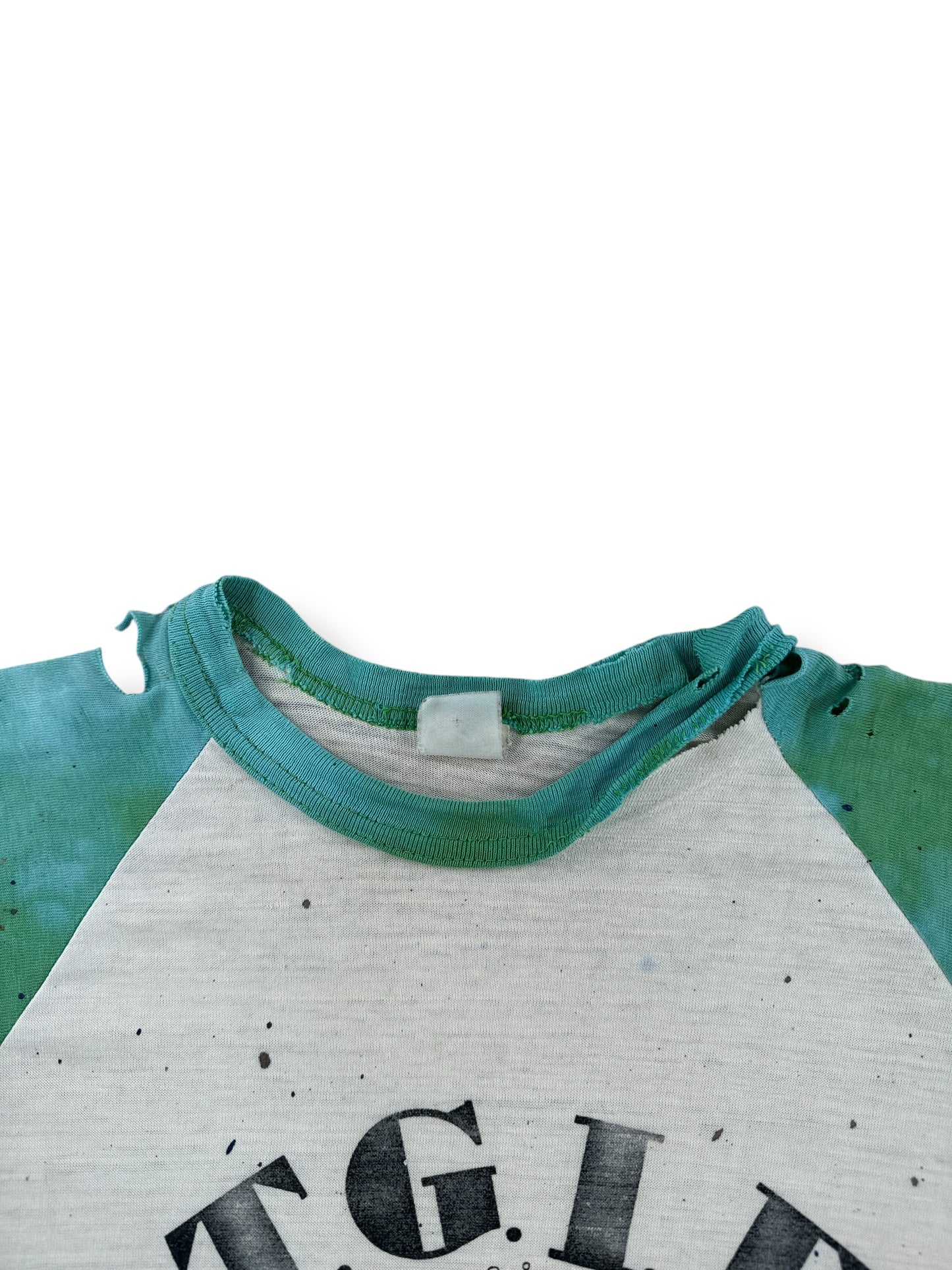 Collar on Vintage Washington University Beetle Bailey Thrashed Raglan Tee SZ L