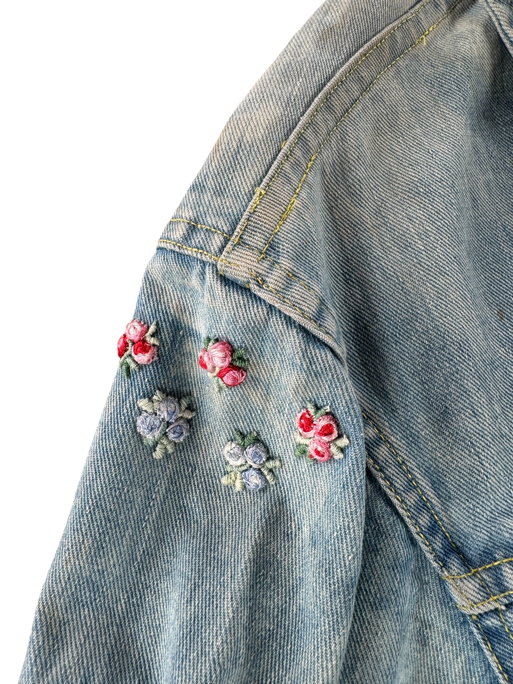 Embroidery on Vintage Lee 101-J Floral Embroidery Trucker SZ L