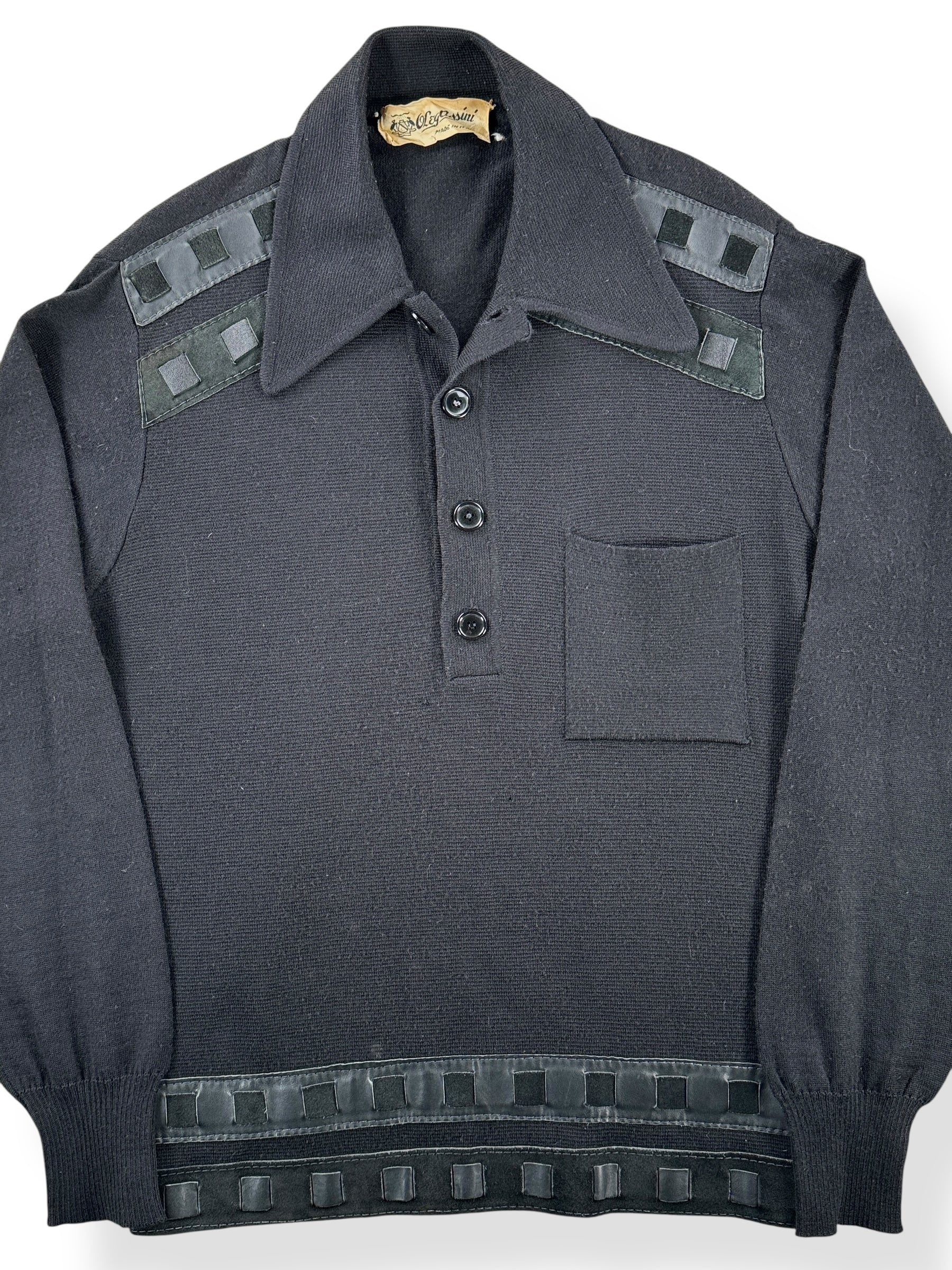 Front Close Up of Vintage Italian Knit Collared Shirt SZ S