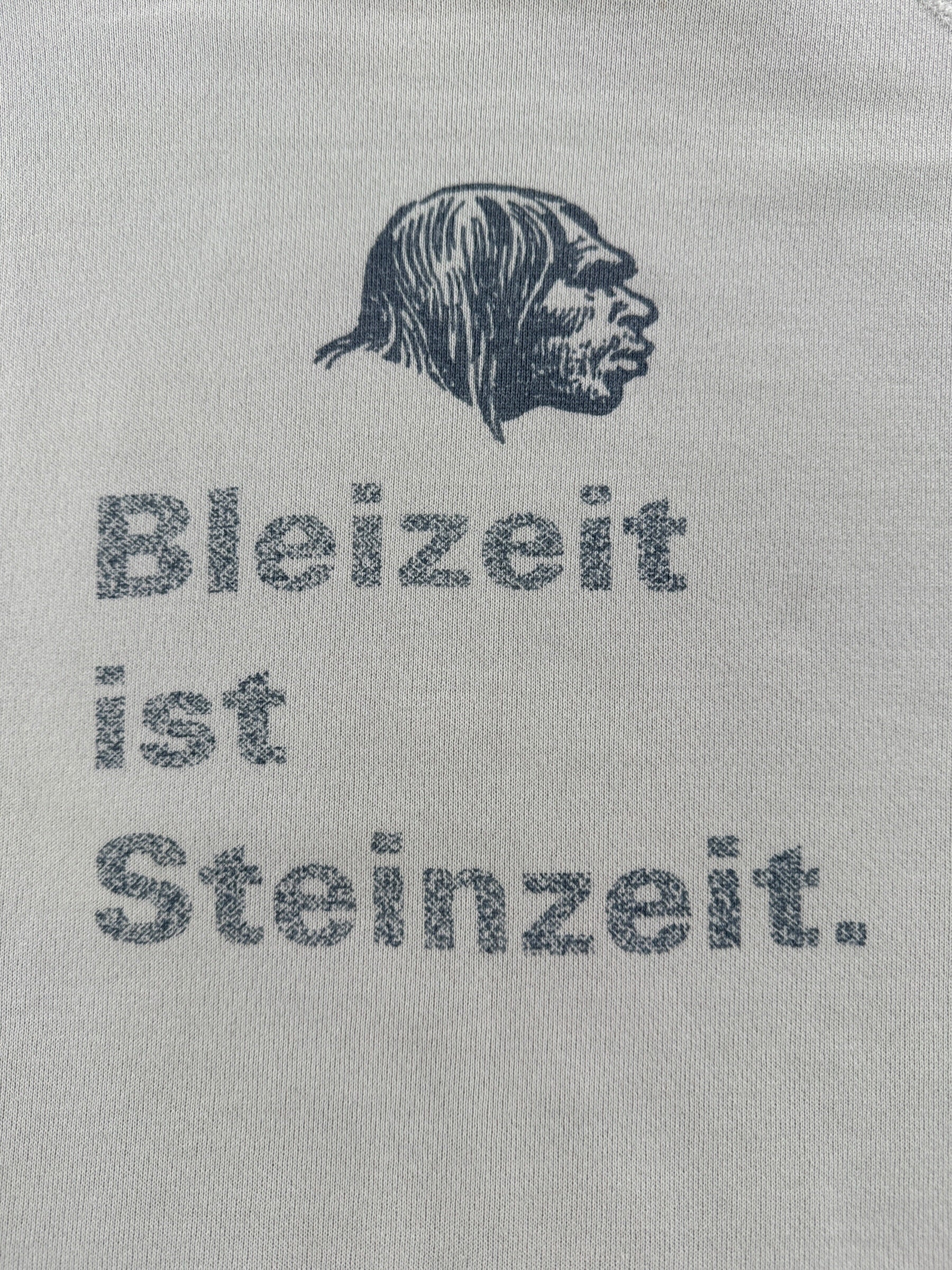 Graphic on Vintage German Stone Age Crewneck SZ XL