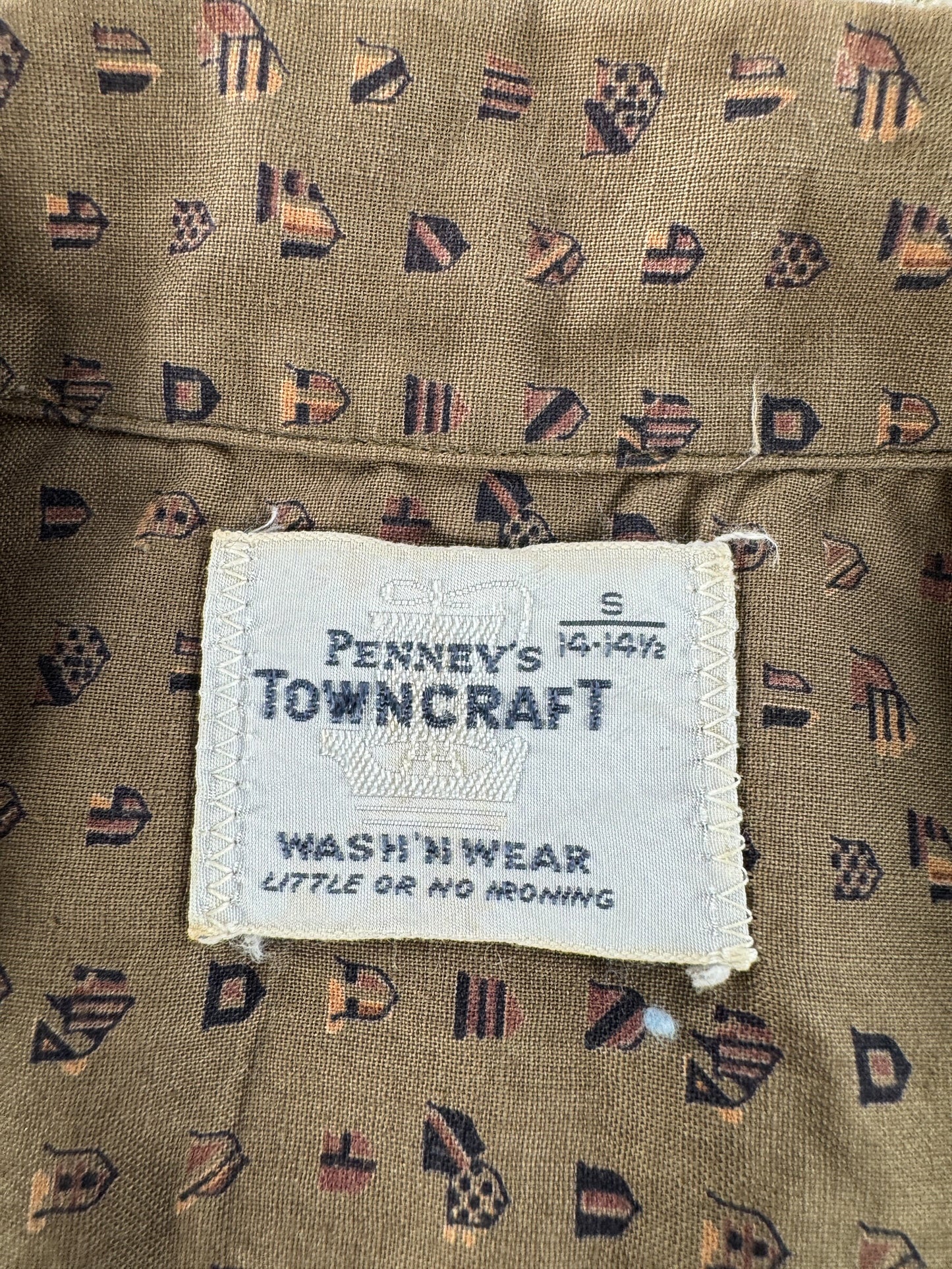 Label on Vintage 60s Towncraft Loop Collar Shirt SZ S