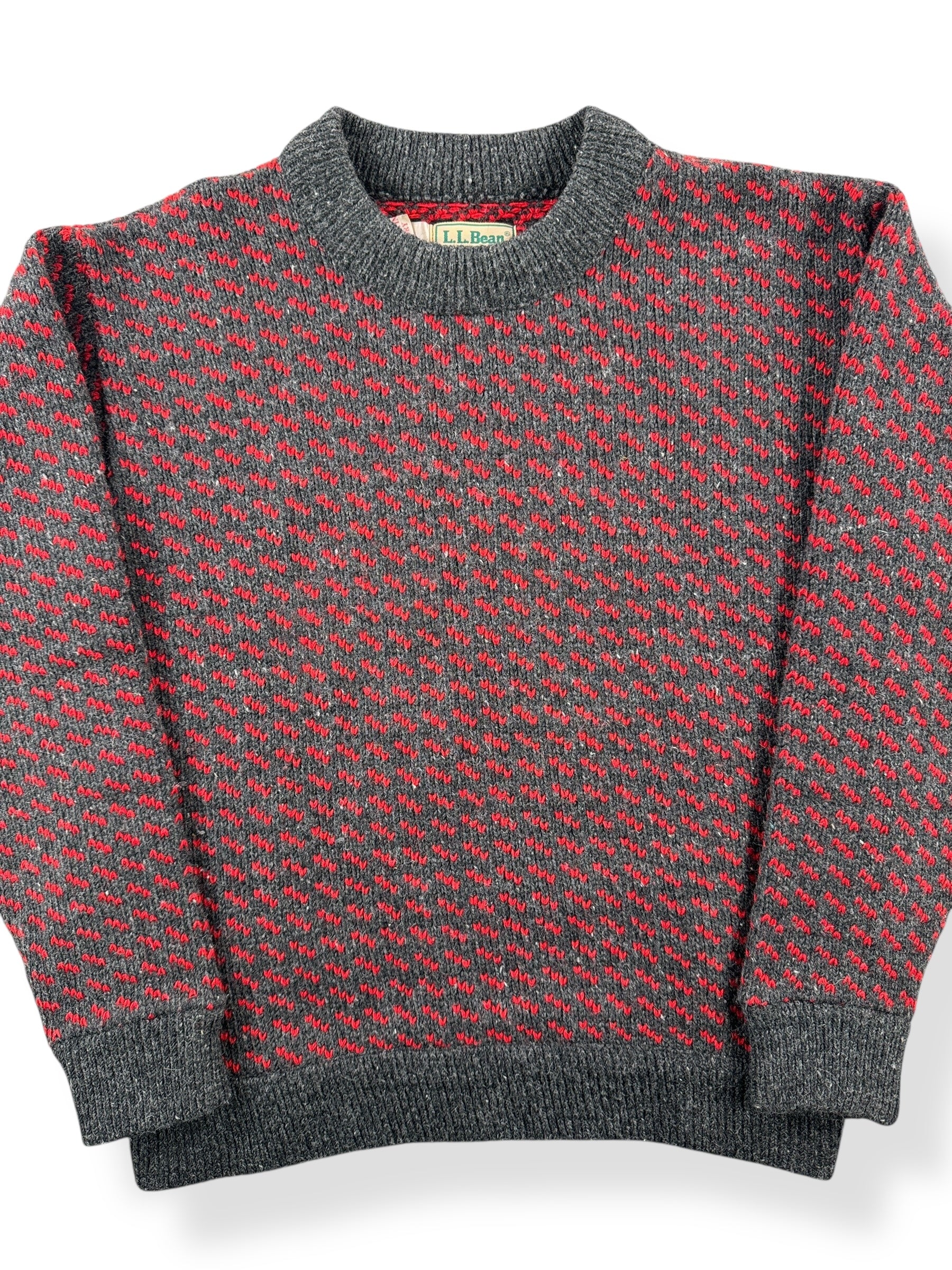 Front Close Up of Vintage Ladies LL Bean Birdseye Sweater Red & Grey SZ M