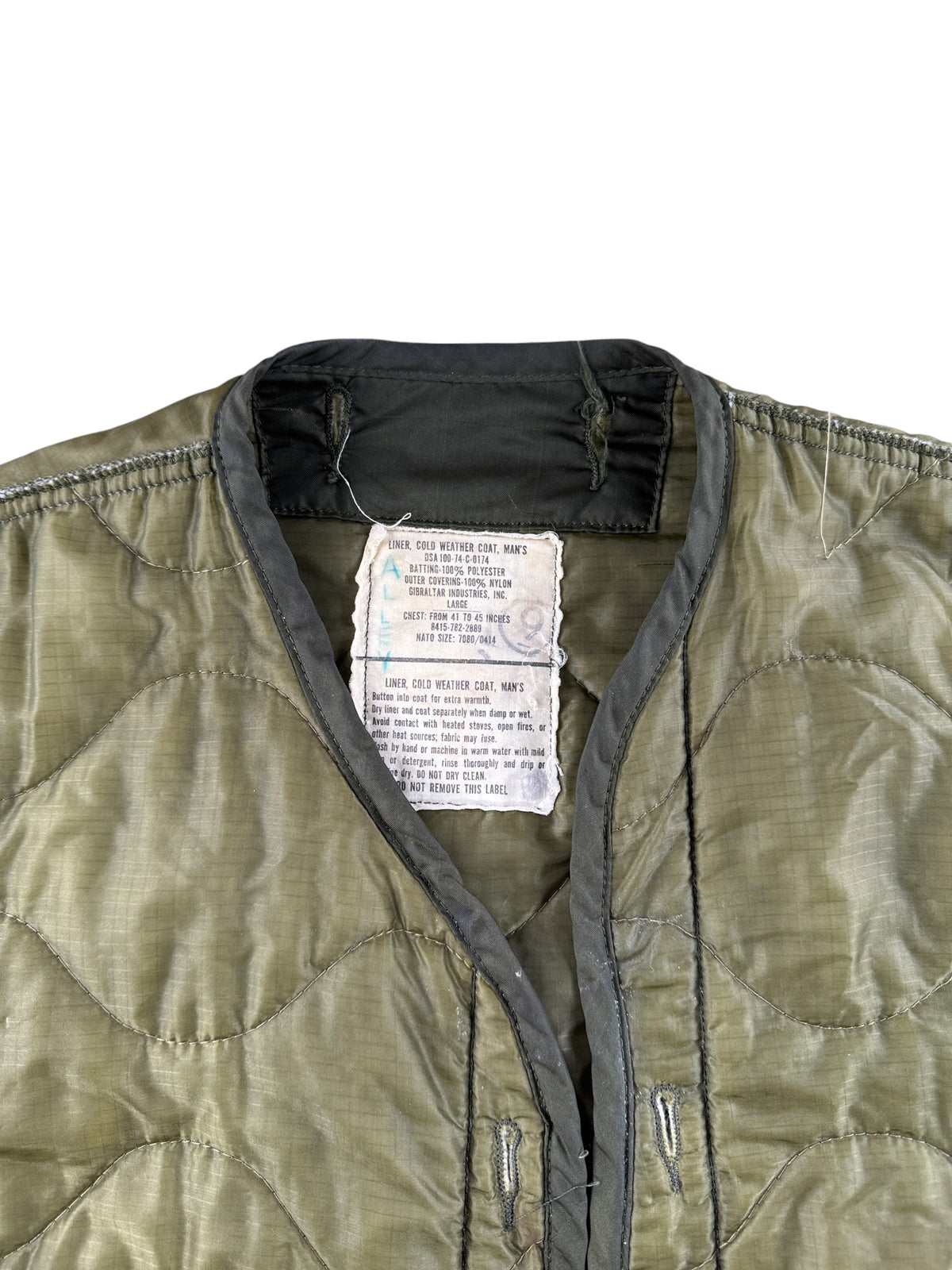 Collar on Vintage Vietnam Era Liner Jacket SZ L