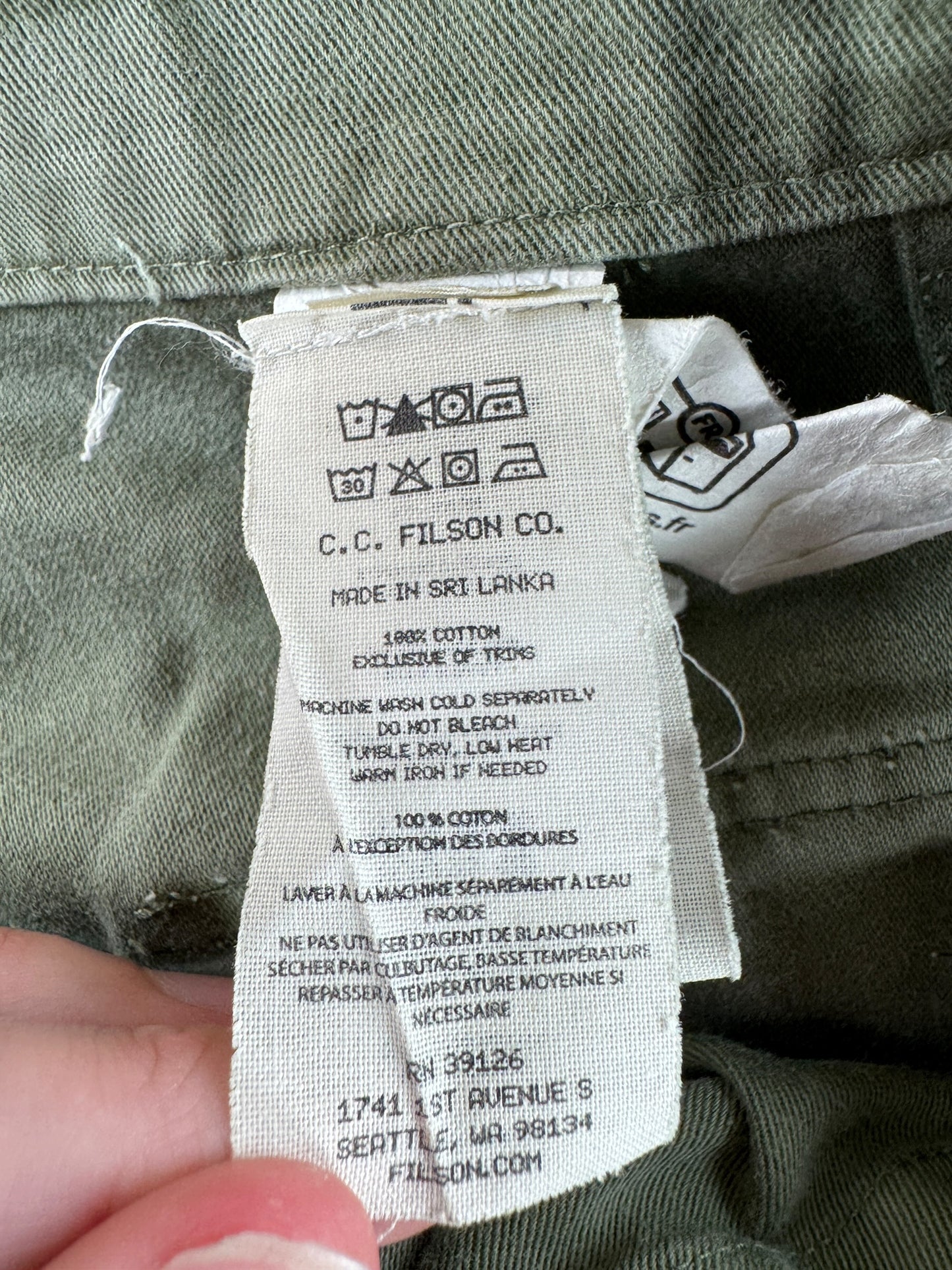 Label on Filson Field Cargo Pants W36 (Fits W38)