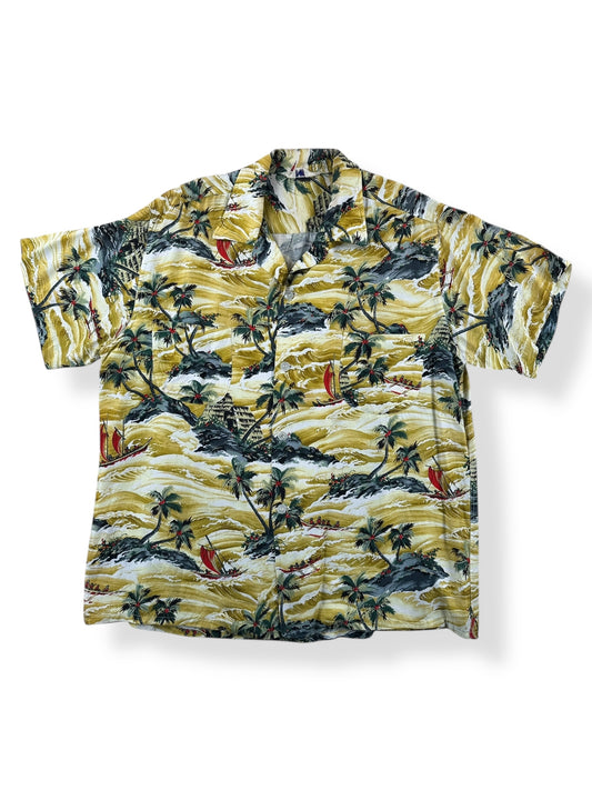 Front of Vintage Sportswear Made in Japan Aloha Shirt SZ L