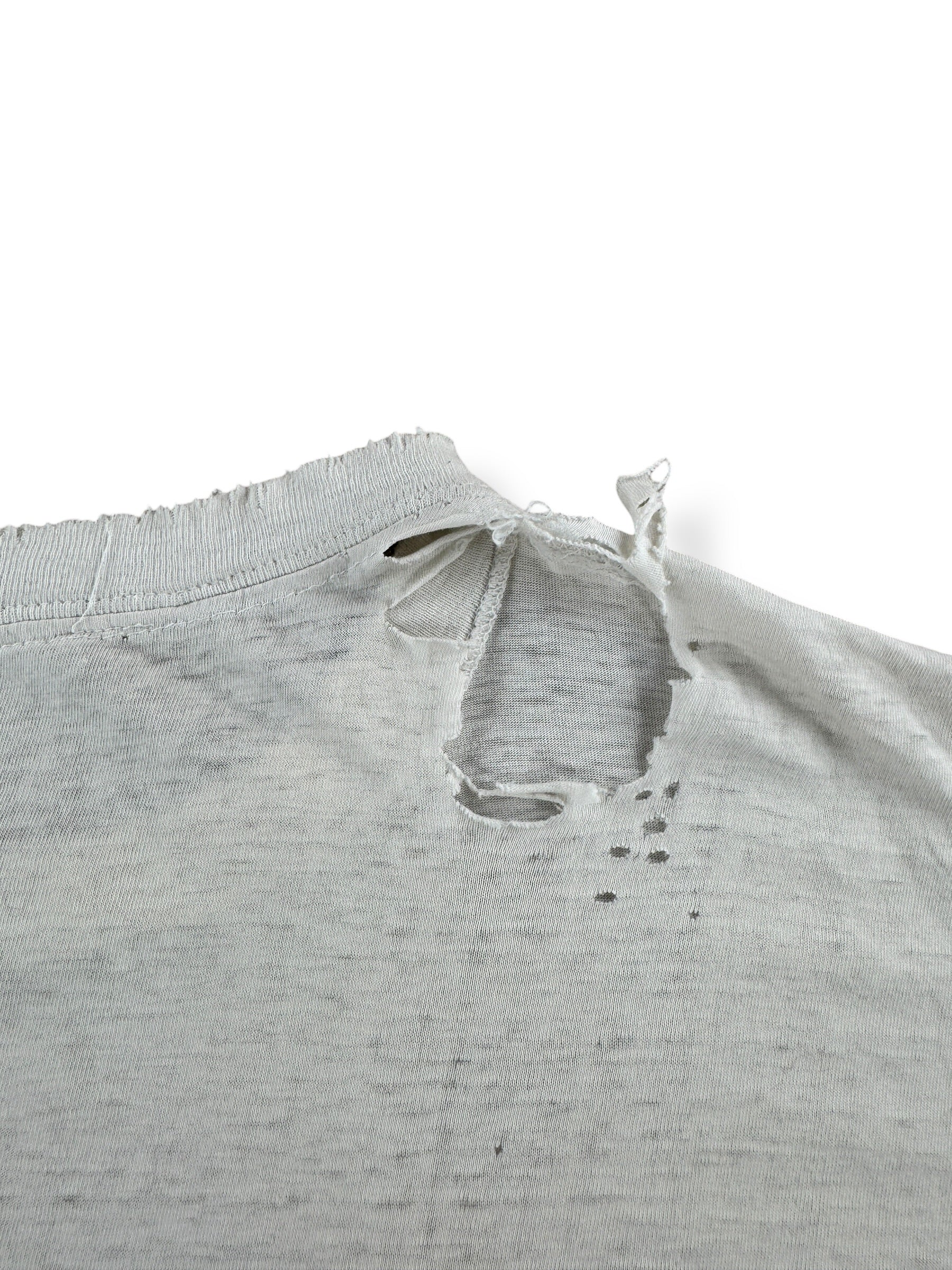 Hole on Vintage 1997 Hong Kong Flag Paint Tee SZ XL