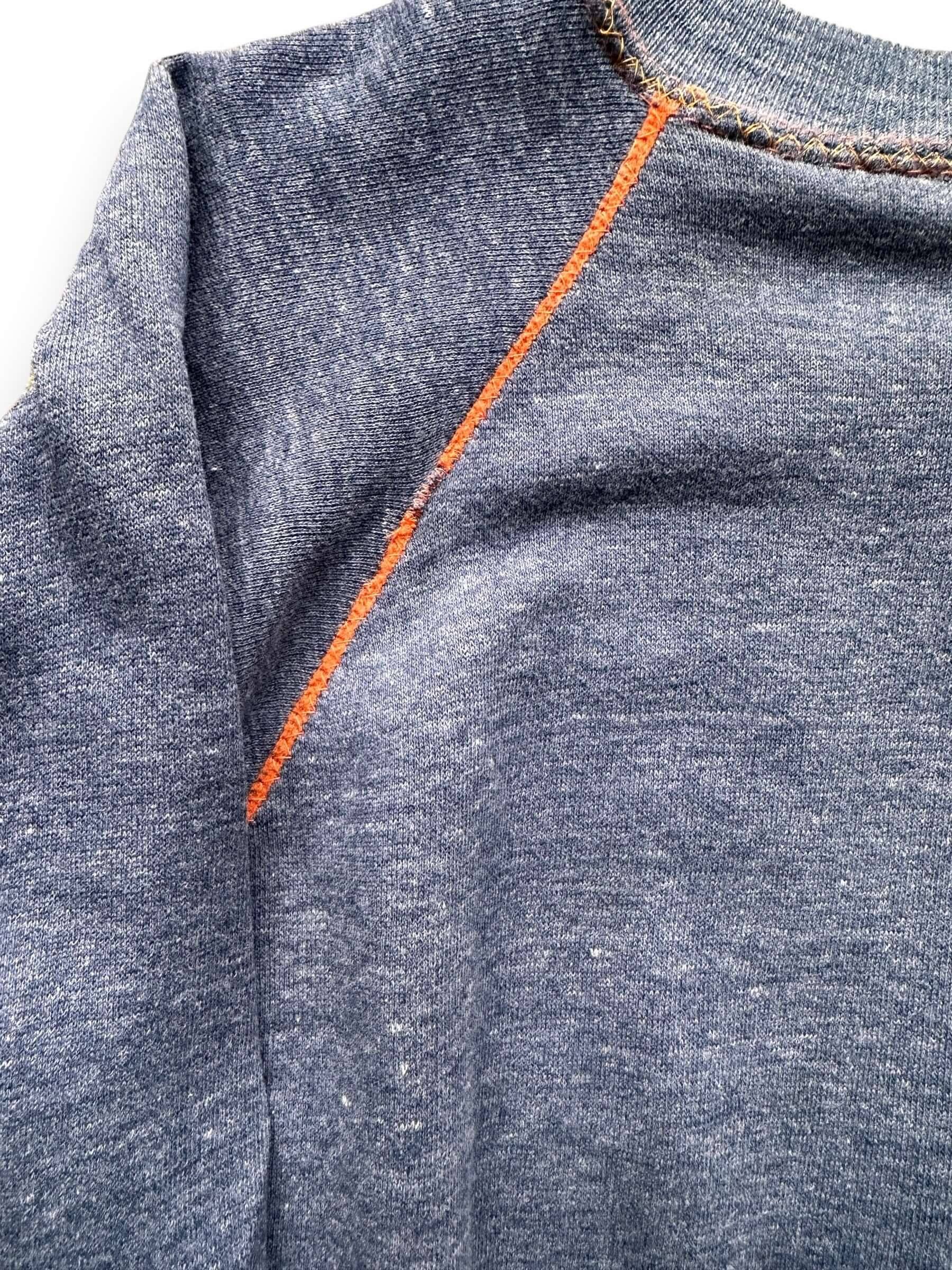 Dropped Stitches on Seam of Vintage Blue & Orange Contrast Stitch Crewneck SZ M | Vintage Sweatshirt Seattle