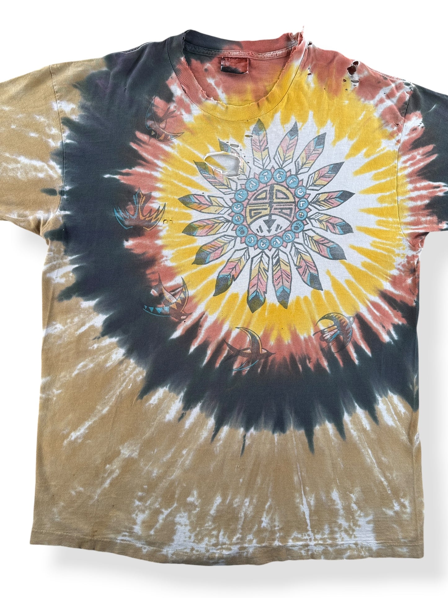 Front Close Up of Vintage Liquid Blue Native Art Grateful Dead Thrashed Tee SZ L