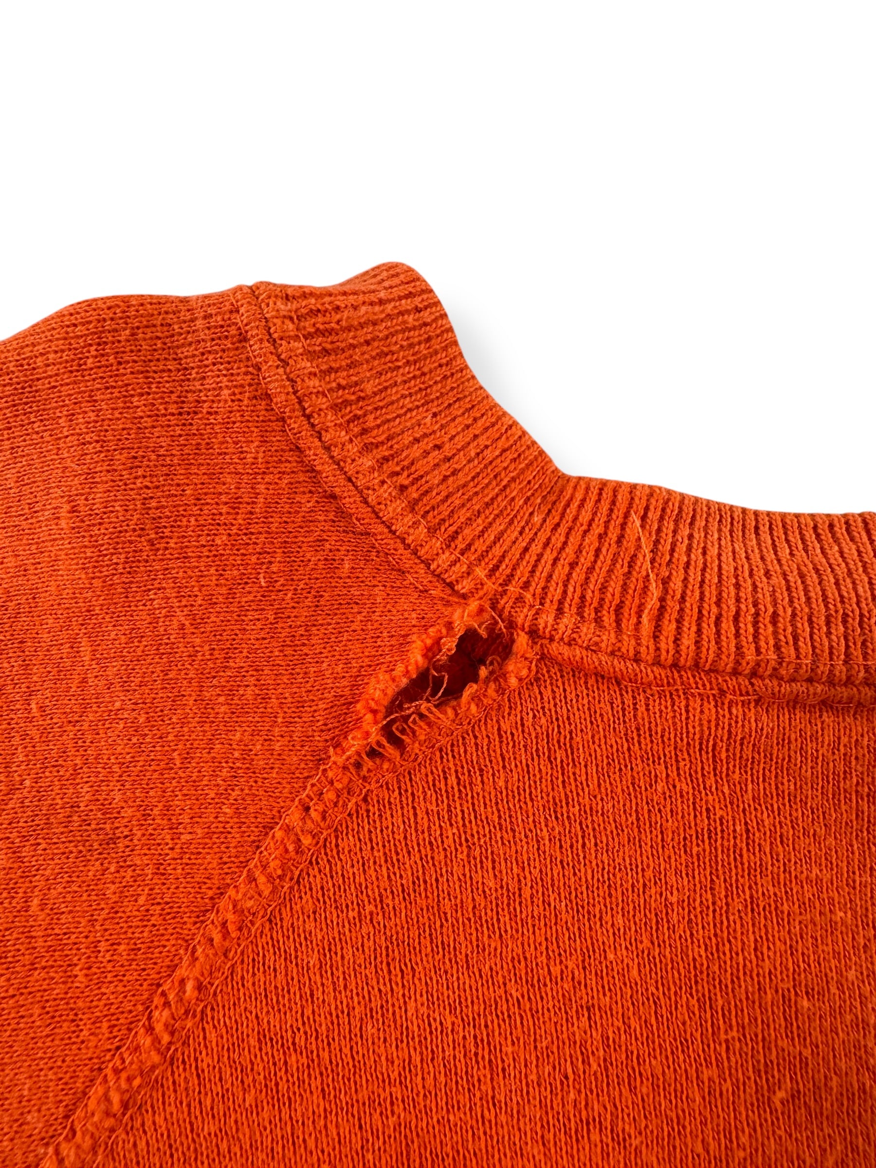 Tear on Vintage Flocked Illinois Crewneck SZ S
