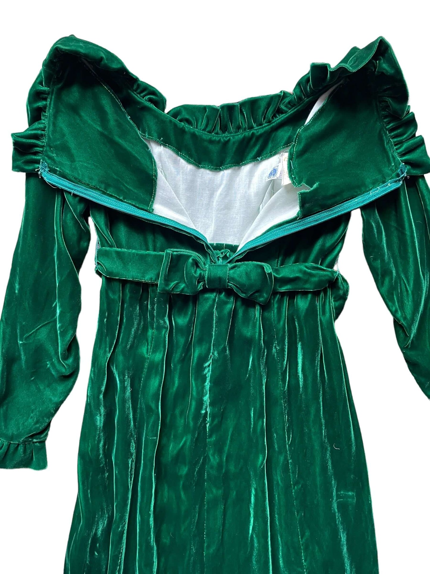 Open back view of Vintage 1960s Green Velvet Dress |  Barn Owl Vintage Dresses | Seattle Vintage Ladies Clothing