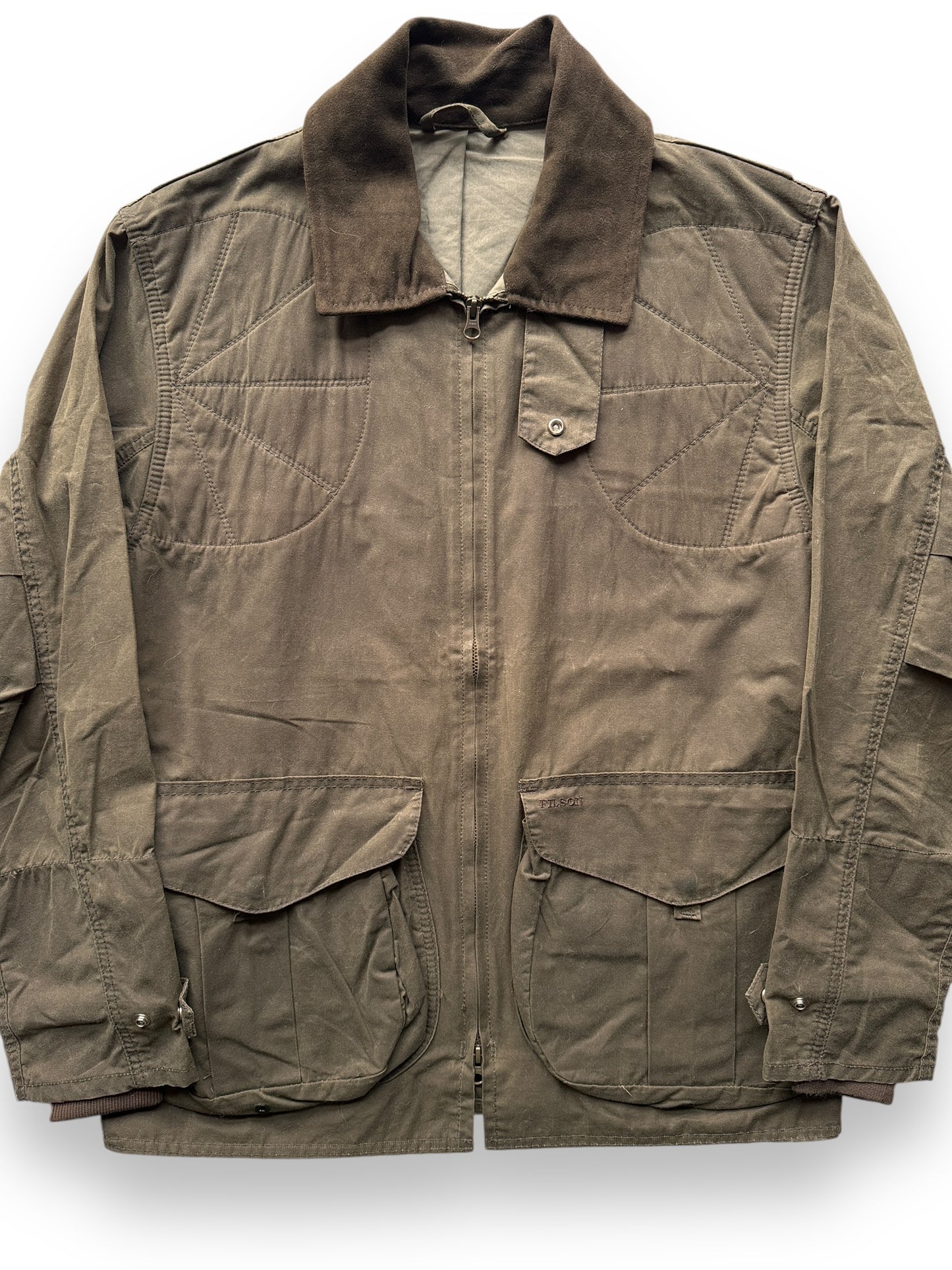 Front Close Up of Filson Oil Finish Cover Cloth Shooting Jacket SZ S