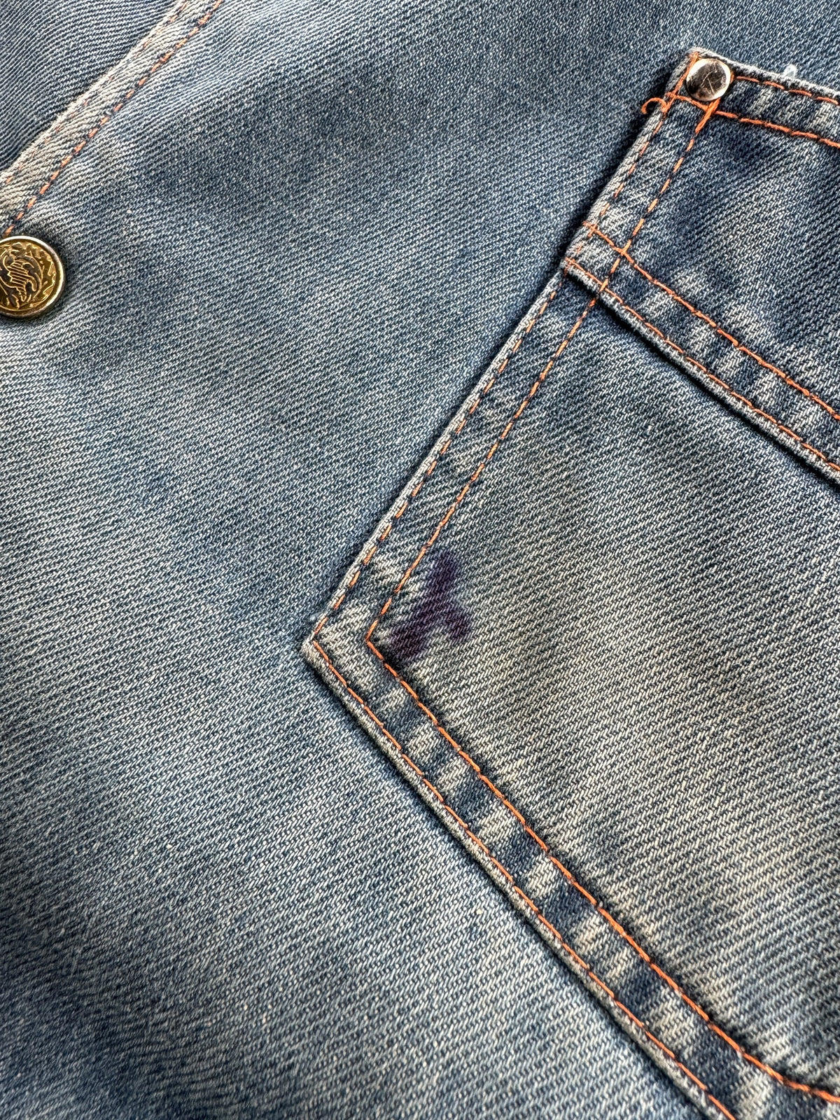 Ink stain on pocket of Vintage Texco Denim Sherpa Vest SZ XL