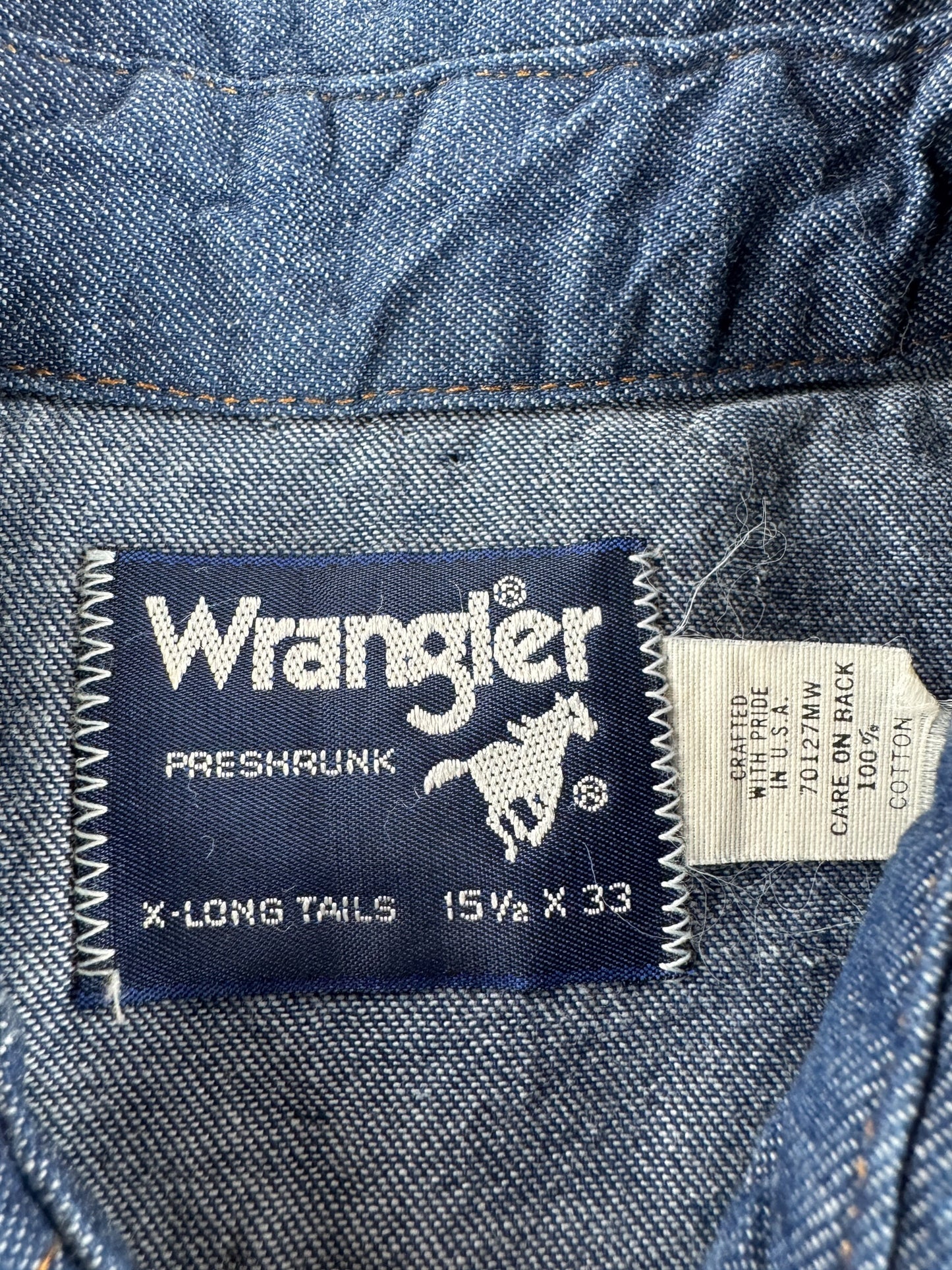 Graphic of Vintage Dark Wrangler Denim Pearl Snap SZ M