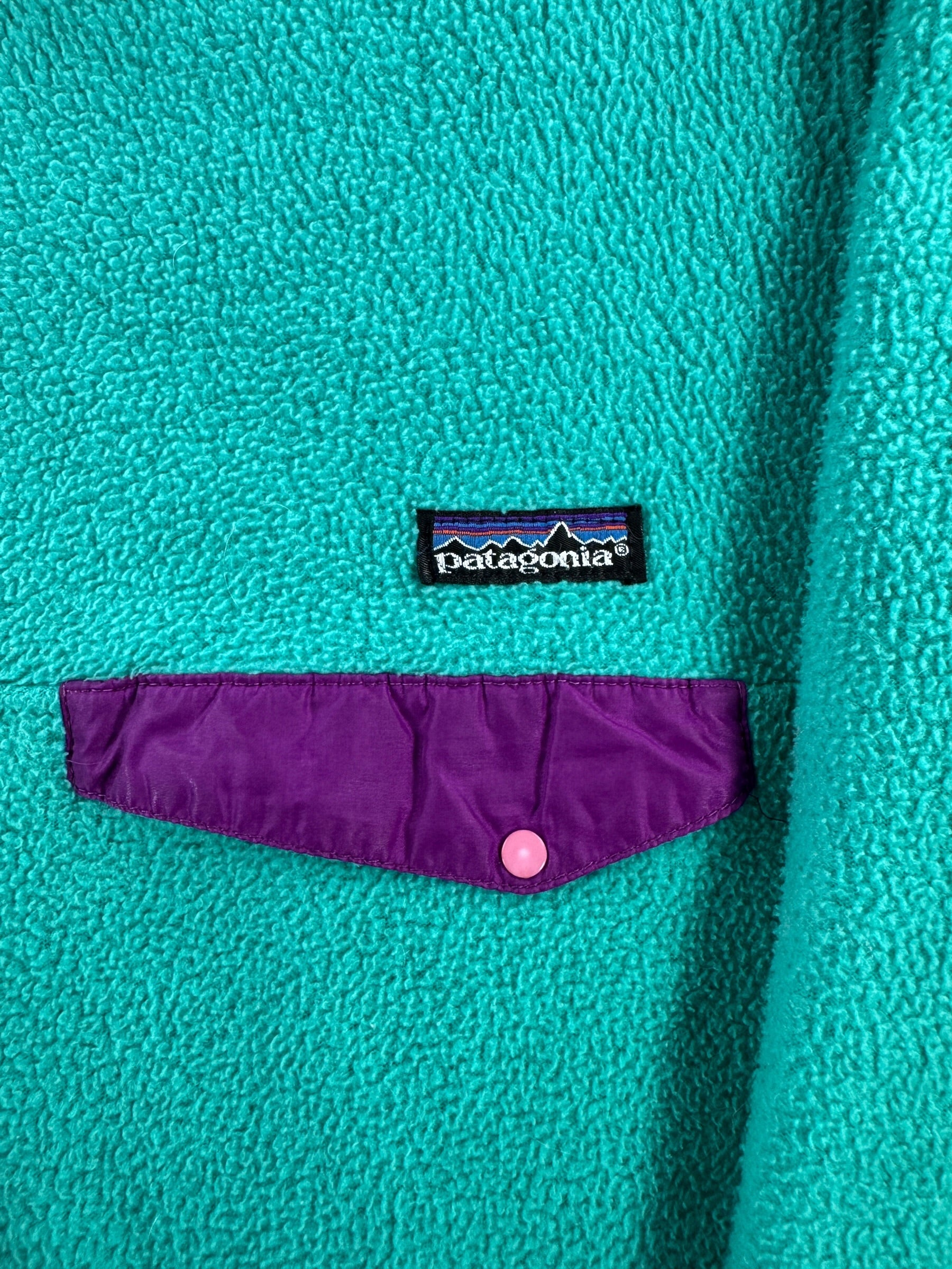Pocket on Vintage MIUSA Turquoise Patagonia Synchilla SZ L