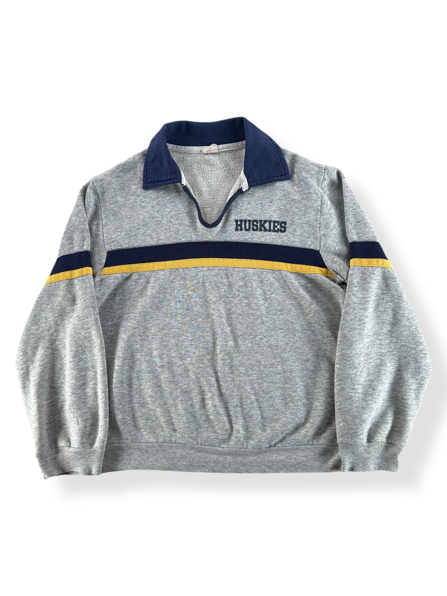 Front of Vintage Huskies Sweatshirt SZ L
