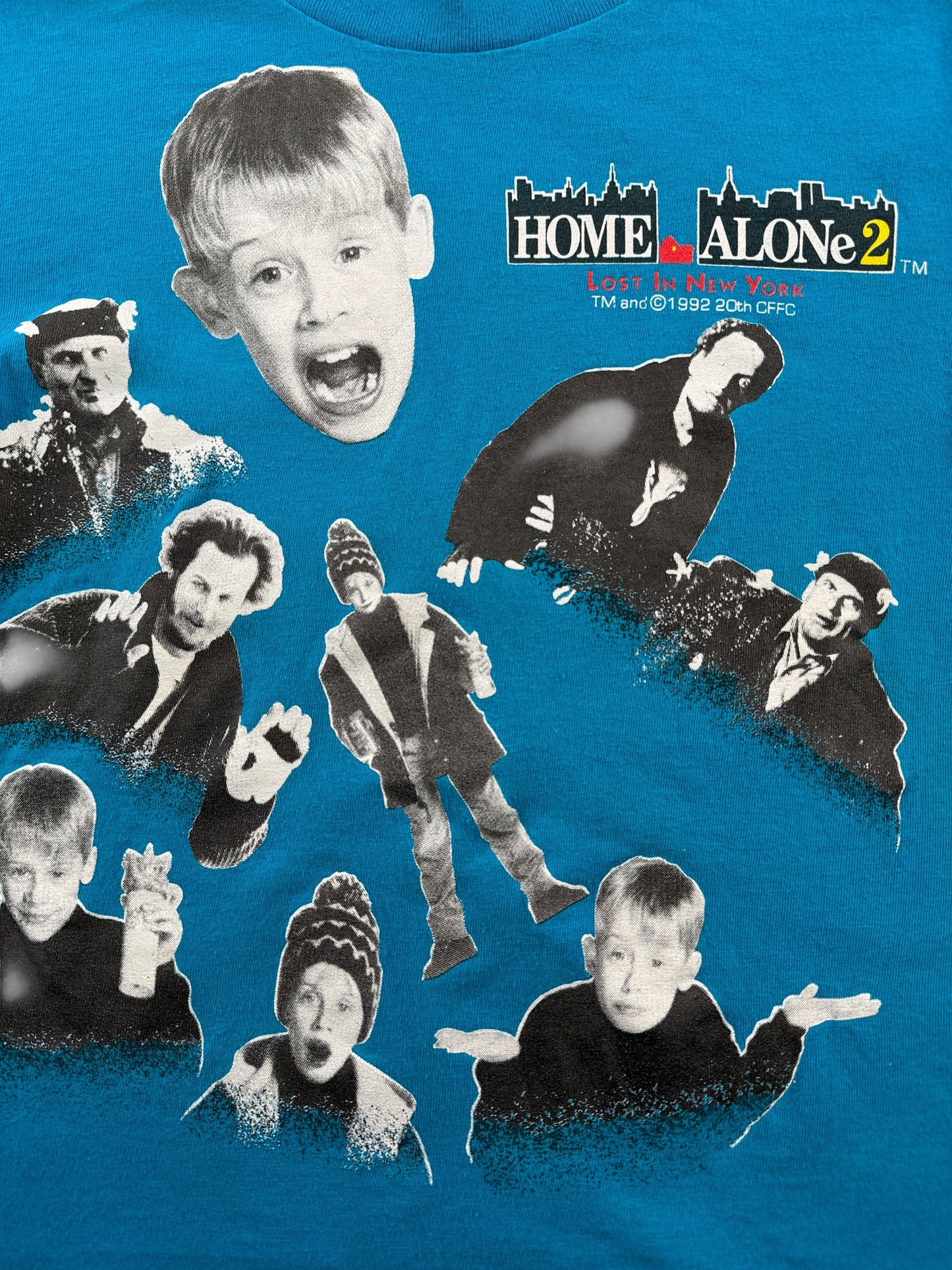 Graphic of Vintage Home Alone 2 Tee Kids SZ Y L (Fits Adult XS)