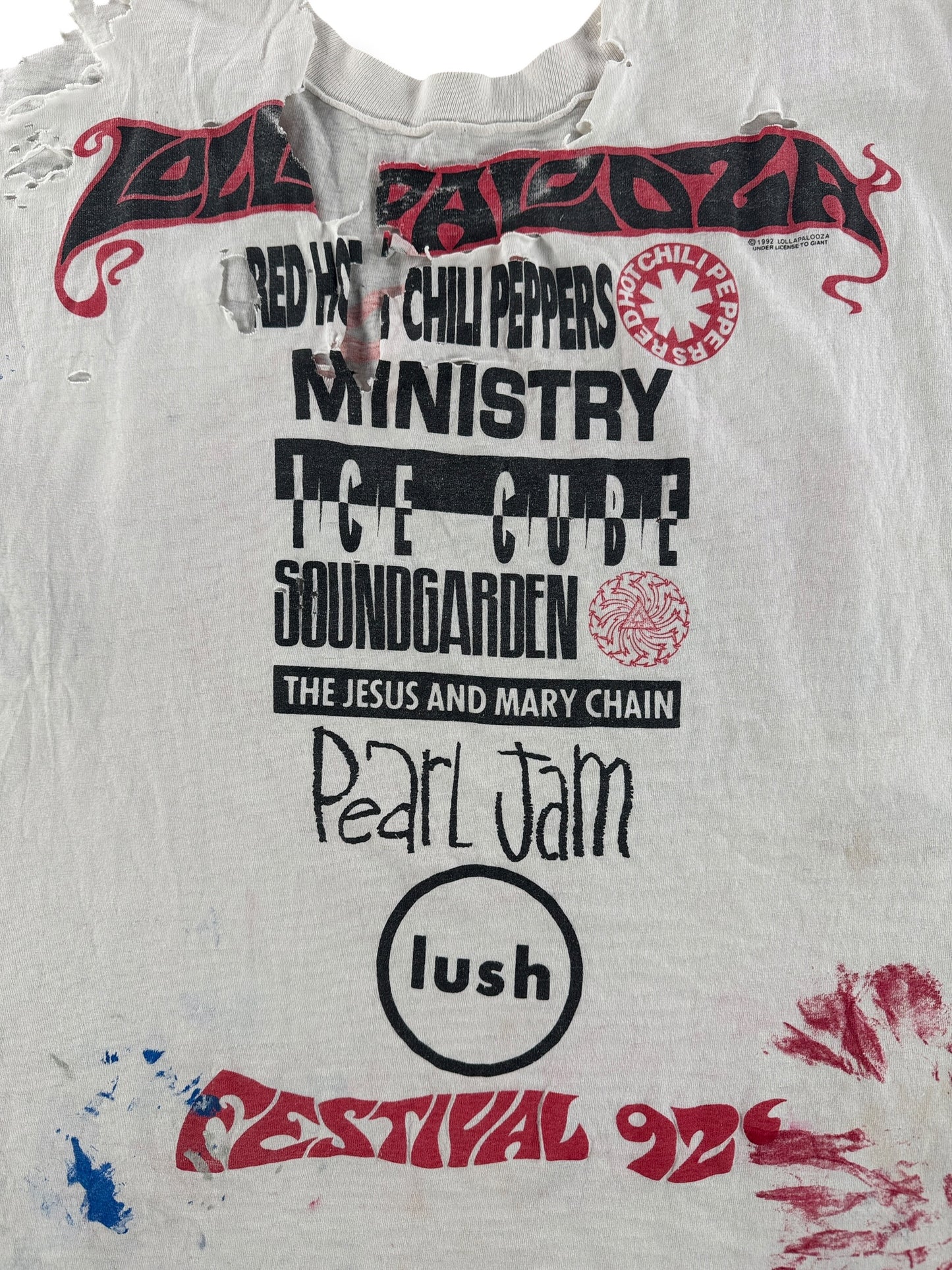 Back Graphic of Vintage Thrashed 1992 Lollapalooza Tee SZ L - AS IS