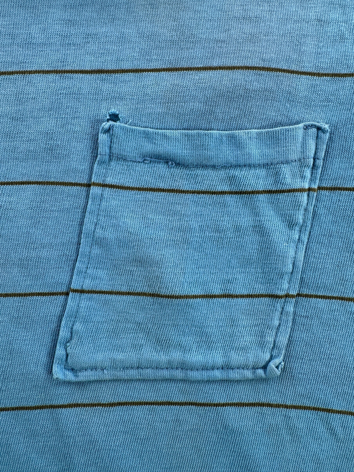 Pocket on Vintage 60s/70s Turtle King Baby Blue Striped Pocket Tee SZ M