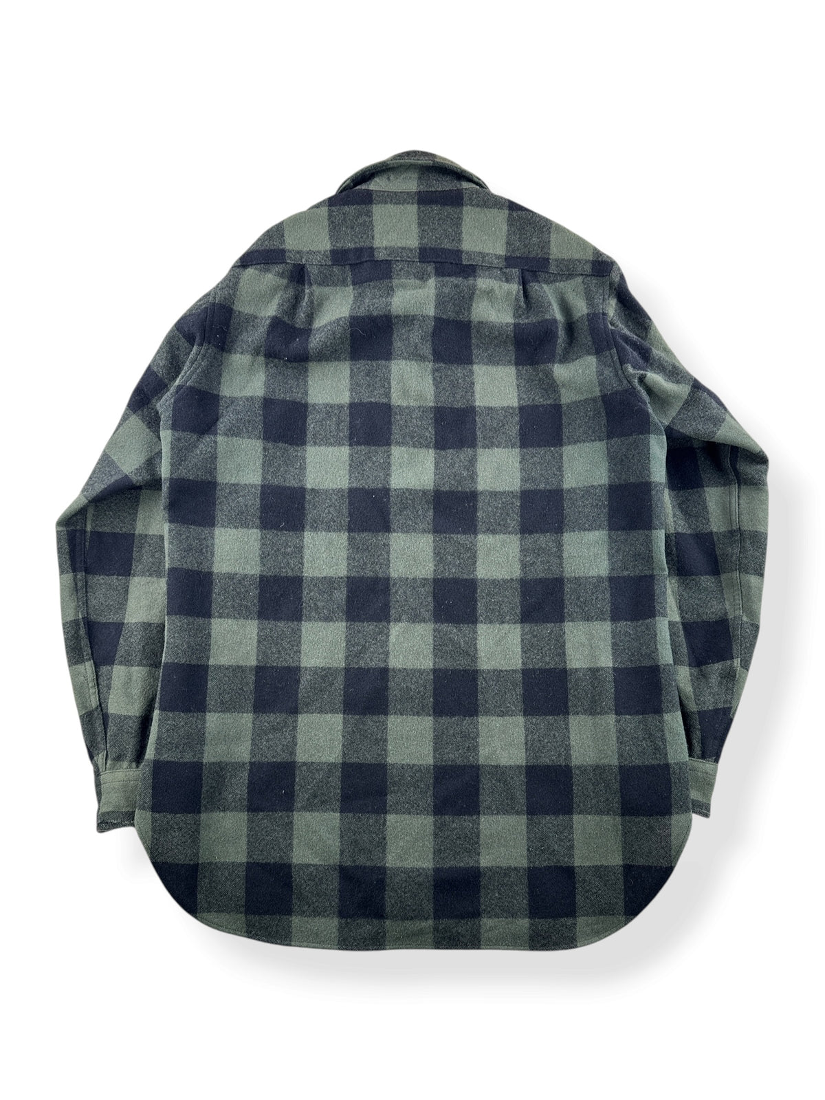 Back of Vintage Pendleton Green and Black Plaid Flannel SZ M