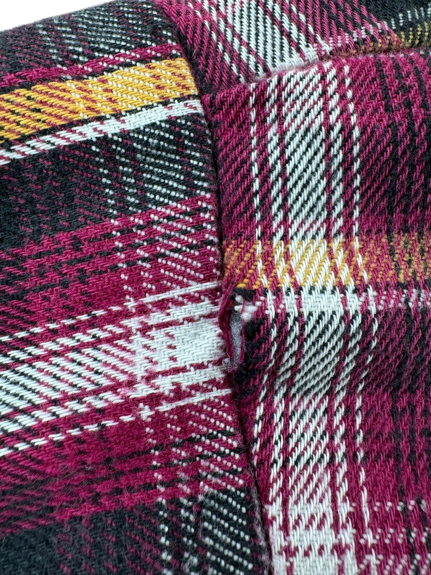 Tear on Vintage Quilted Five Brothers Flannel SZ L