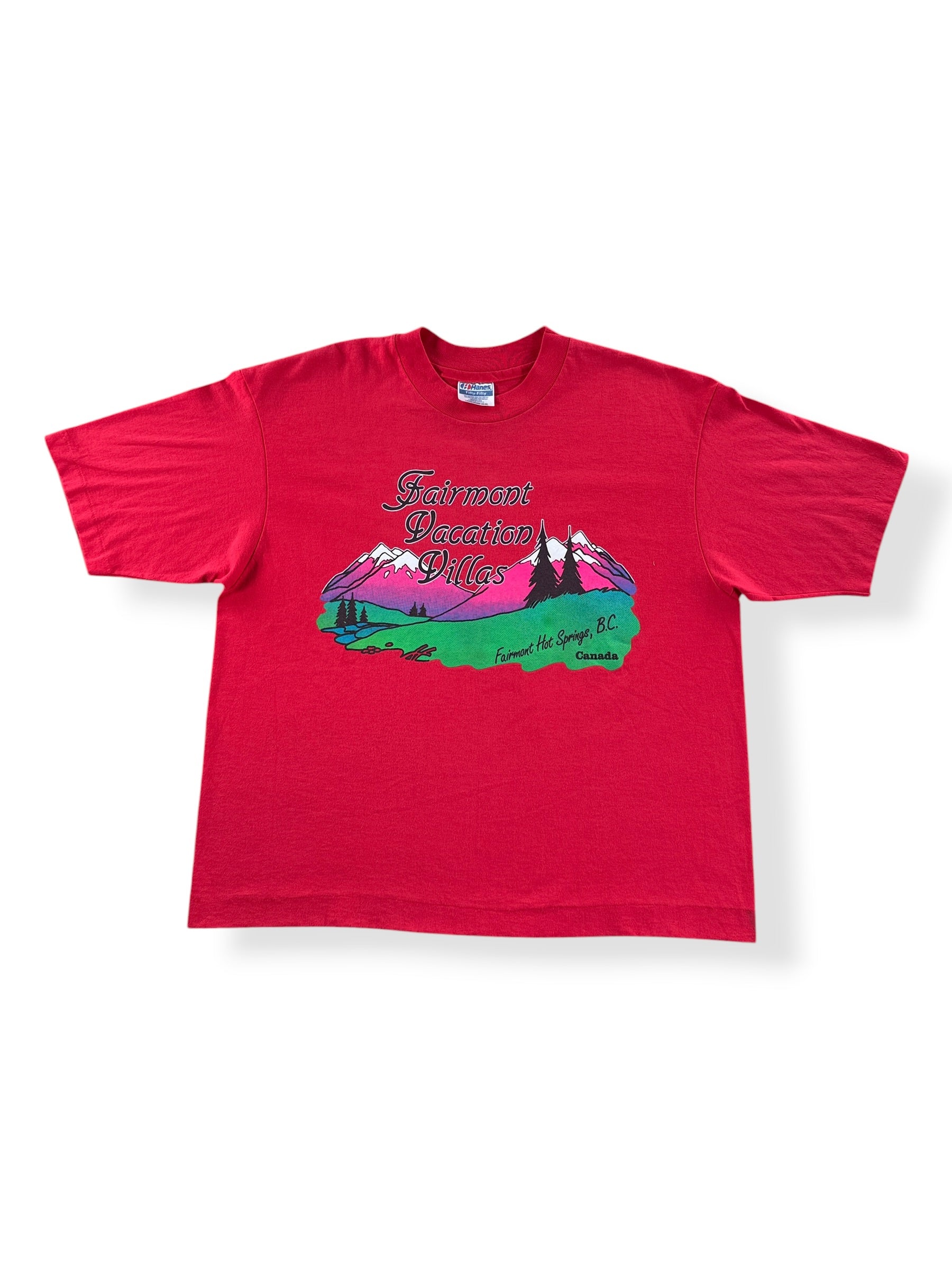 Front of Vintage Fairmont Vacation Villas B.C. Canada Tee SZ L