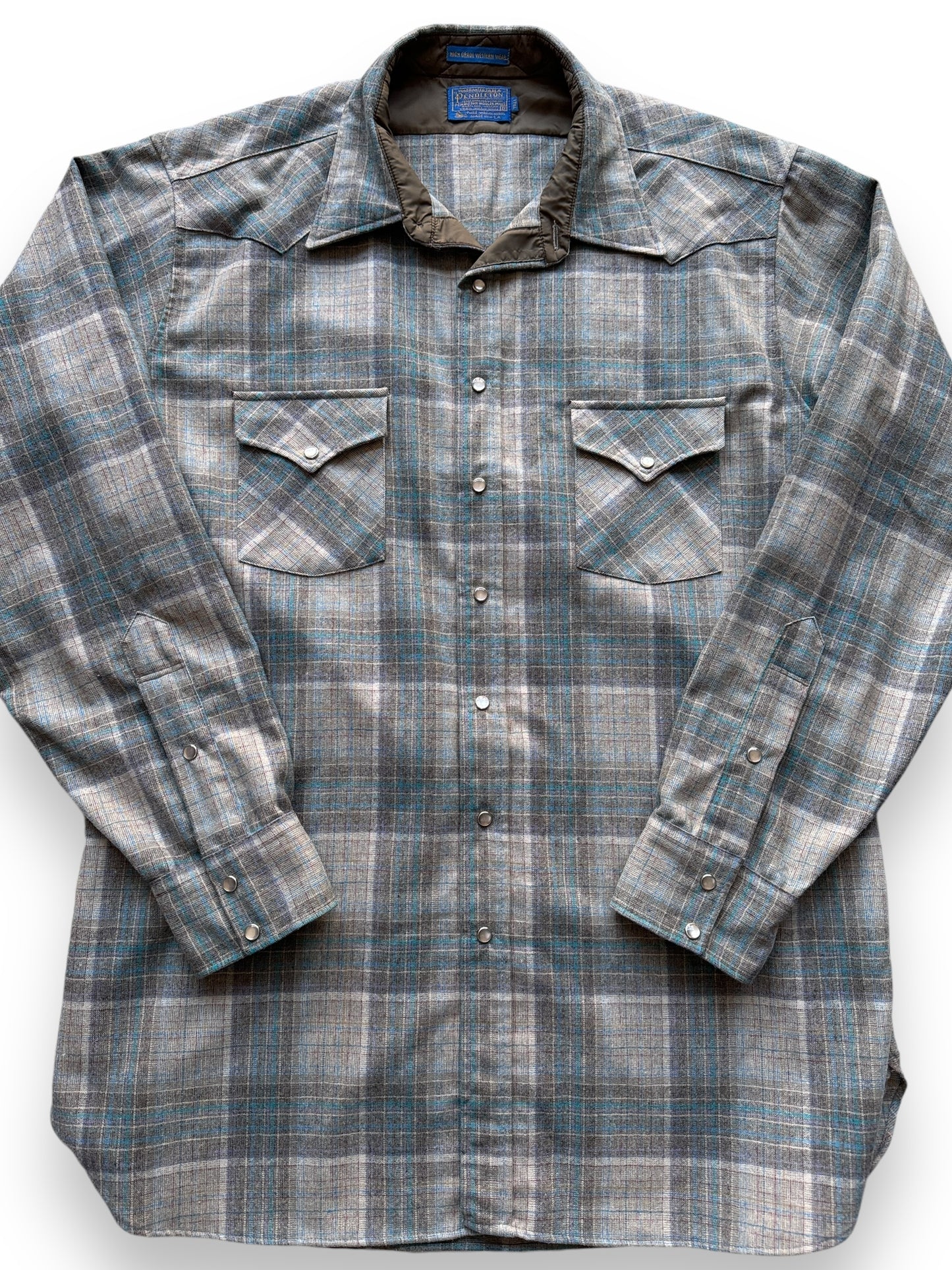 front close up of Vintage Pendleton Grey/Teal/Brown Western Flannel SZ XXL Tall