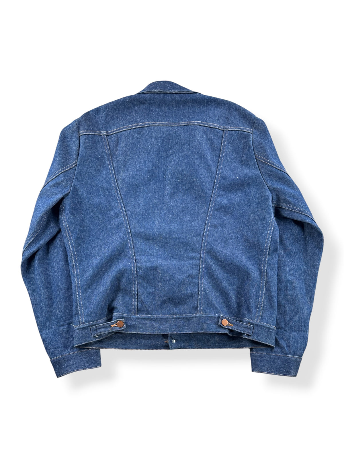 Back of Vintage Dark Wash Wrangler 136MJ No Fault Denim Jacket SZ 46 Long