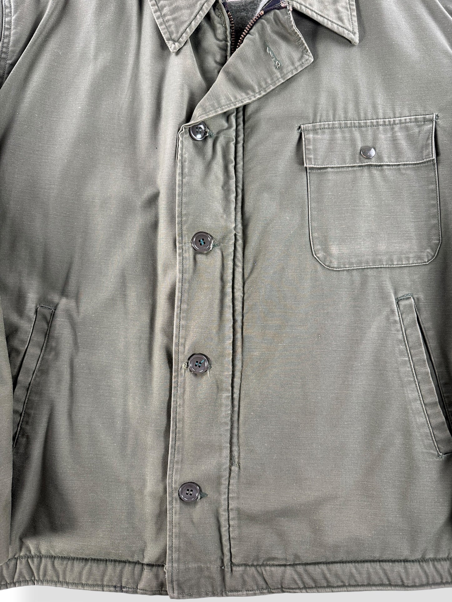 Buttons on Vintage Cold Weather A-2 Deck Jacket SZ XL