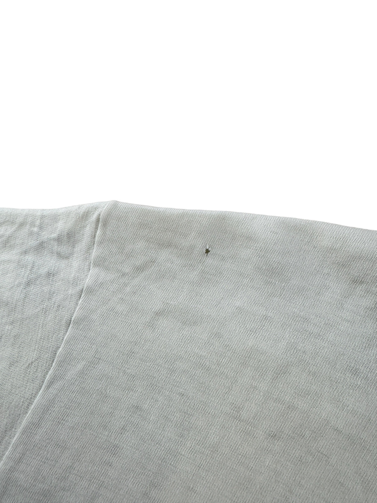 Small hole on shoulder of Vintage Heavily Repaired Blank White Tee SZ M