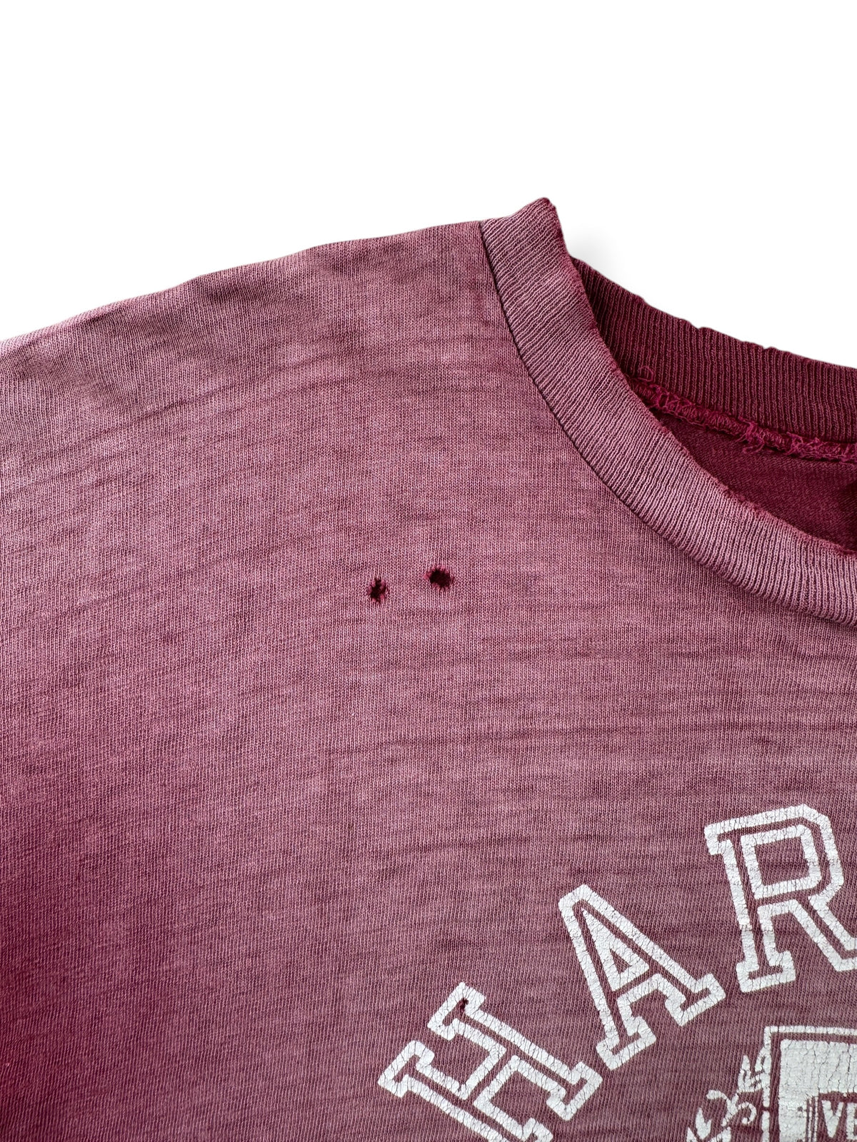 Fading and holes on Vintage 70s Champion Blue Bar Harvard 'UW Of The East' Tee SZ XL (Fits L)