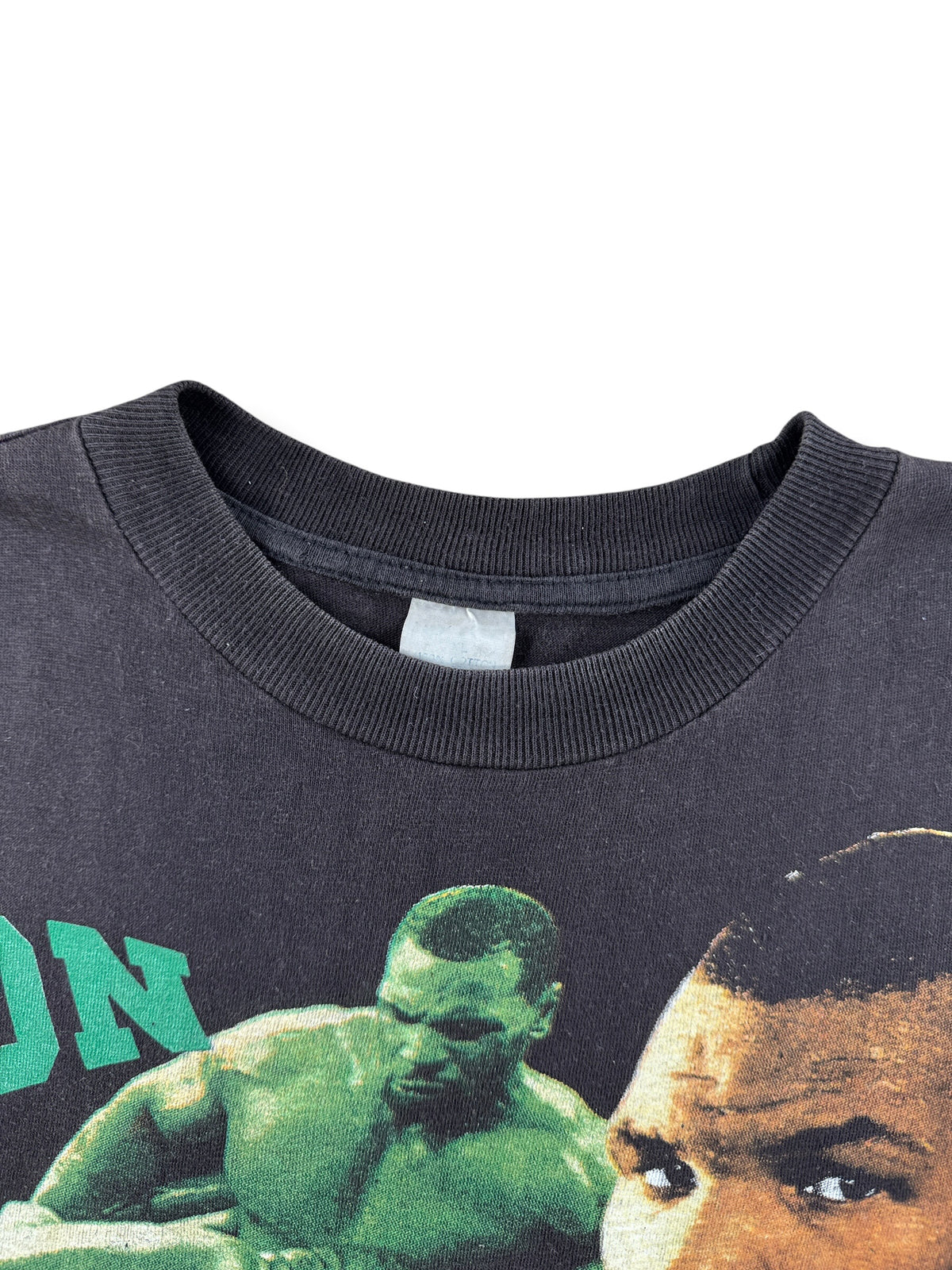 Collar on Vintage Mike Tyson WBC Champion '95 Tee SZ XL