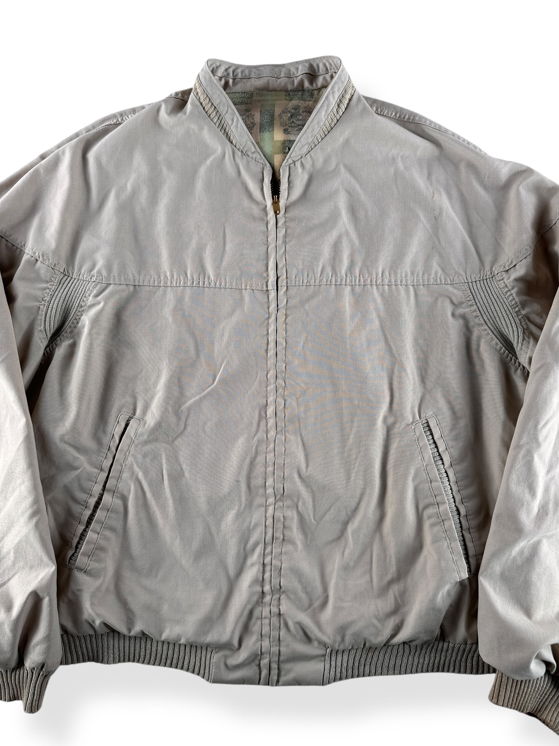 Front Close Up of Vintage Bomber Windbreaker SZ XL