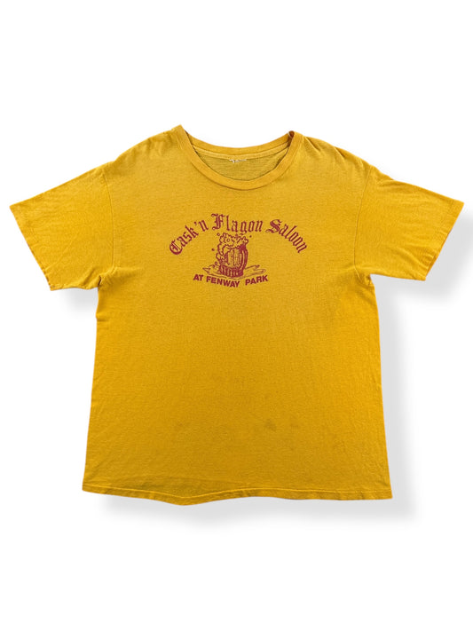 Front of Vintage Yellow Cask 'n Flagon Saloon Boston Tee SZ L