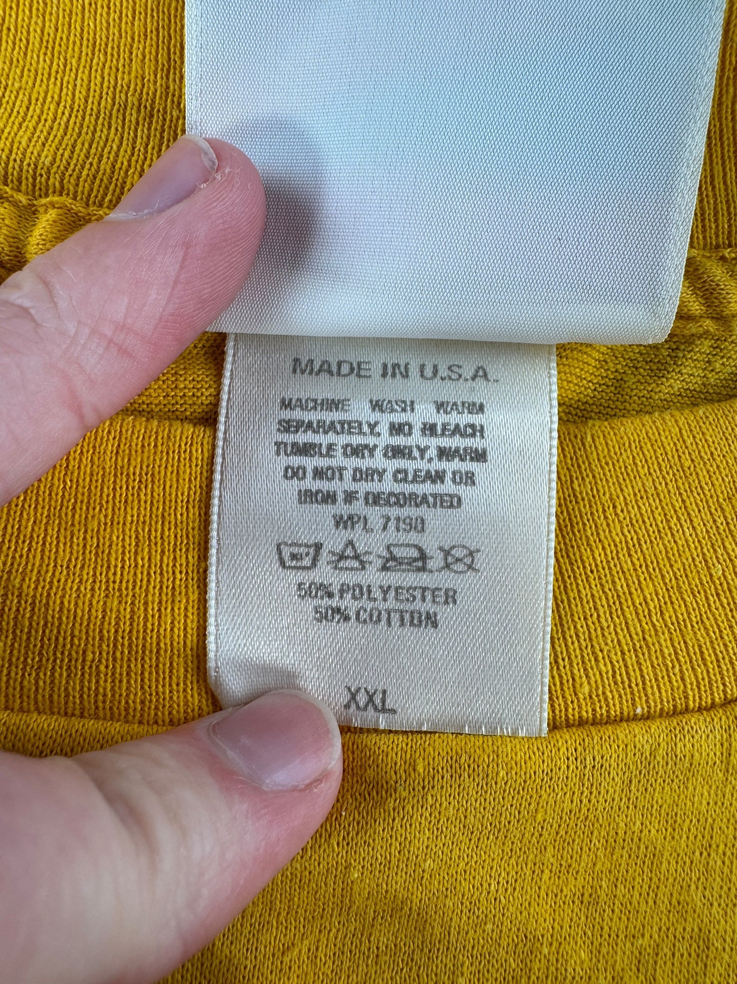 Tag on Vintage Golds Gym Tee SZ XXL (Fits XL)