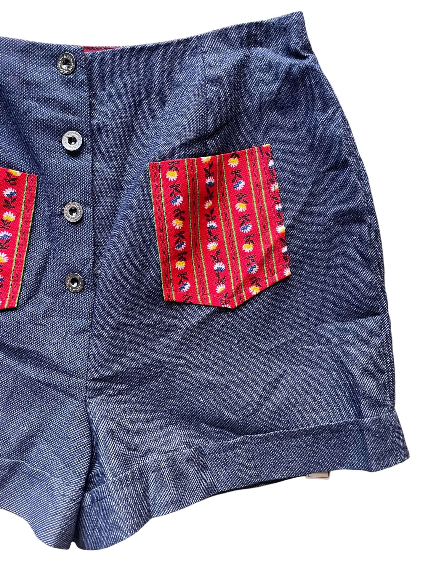 Left side front pocket view of Vintage 1970s Denim Shorts with Patchwork Pockets SZ S | Barn Owl Vintage Ladies Clothing | Seattle Vintage Shorts