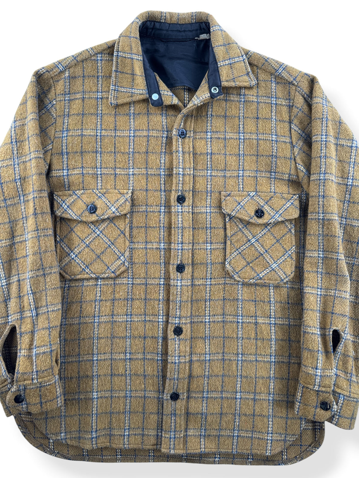 Close-up of Vintage 70s CPO Wool Flannel SZ M