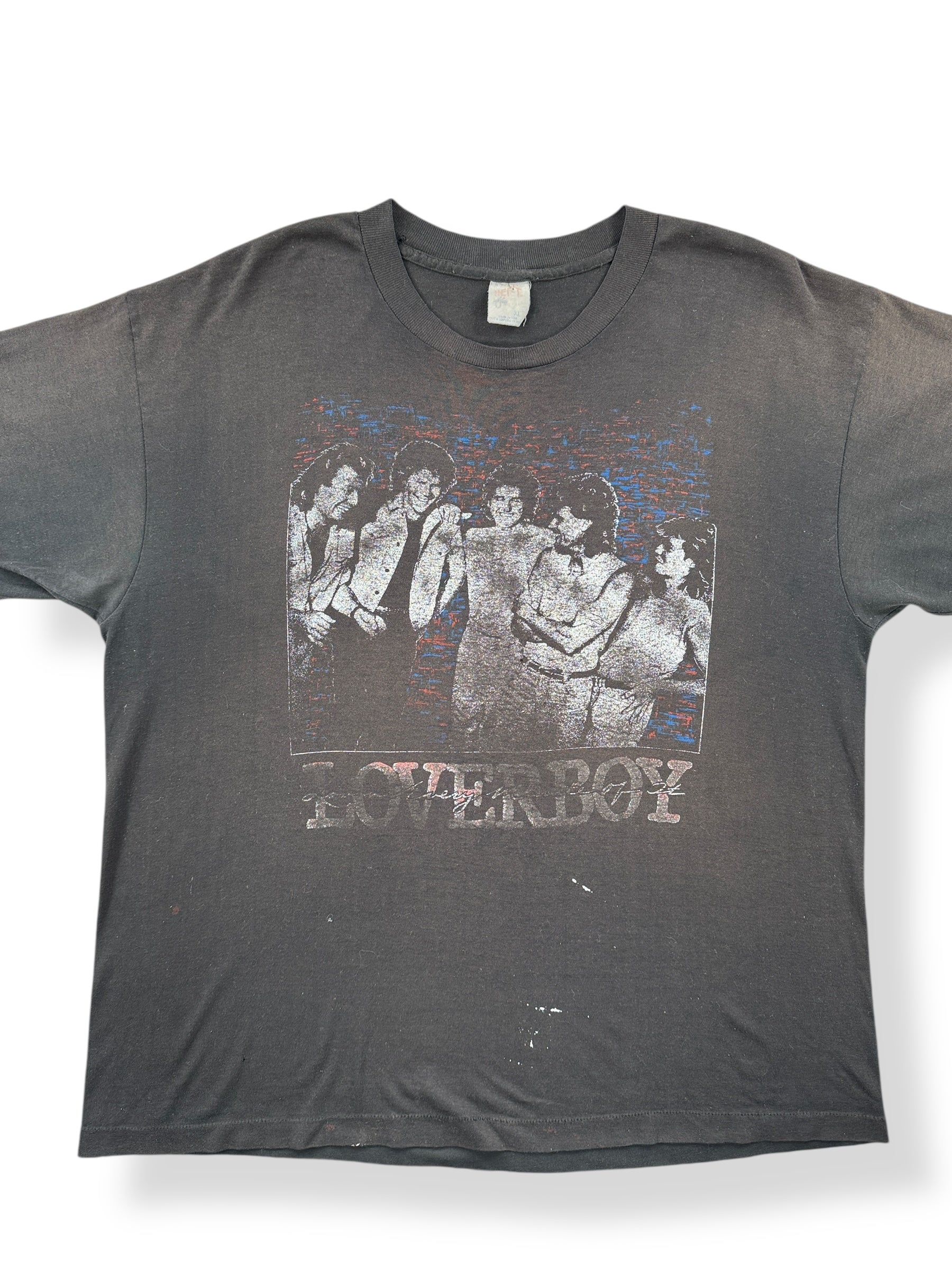 Front Close Up of Vintage Loverboy Lovin' Every Minute of It 1986 Tour Tee SZ XL