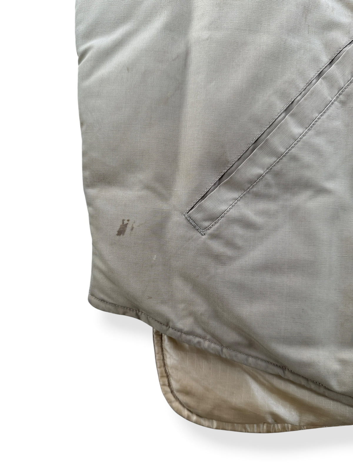 Stain on Vintage Eddie Bauer Sun Down Label Vest SZ 44 AS IS
