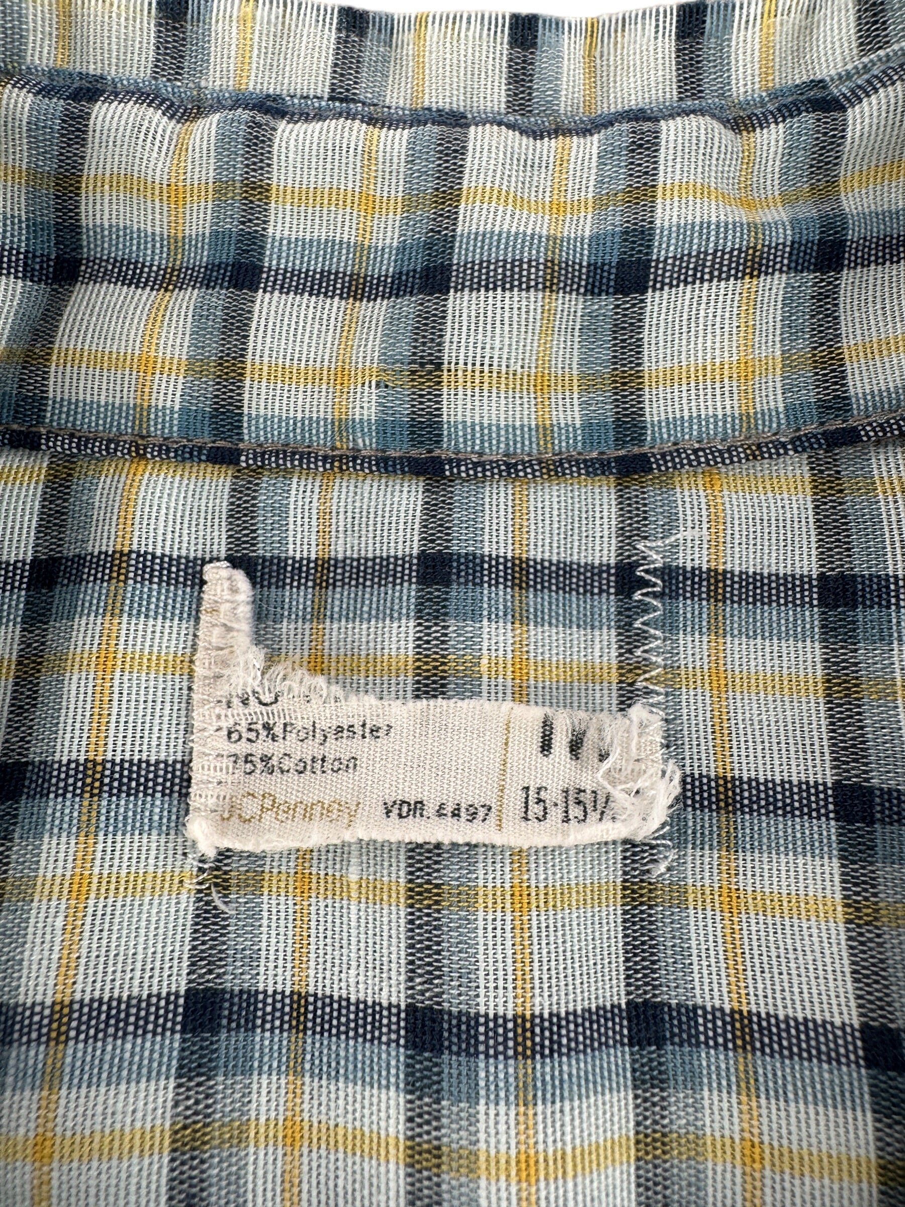 Label on Vintage JC Penney Plaid Longsleeve Shirt SZ M