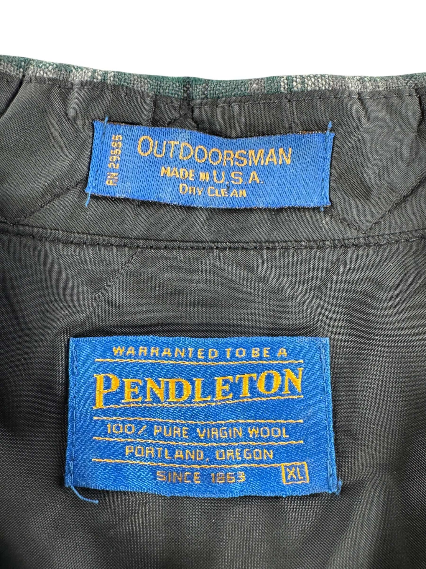 Label on Vintage Pendleton Outdoorsman Green & Black Flannel SZ XL