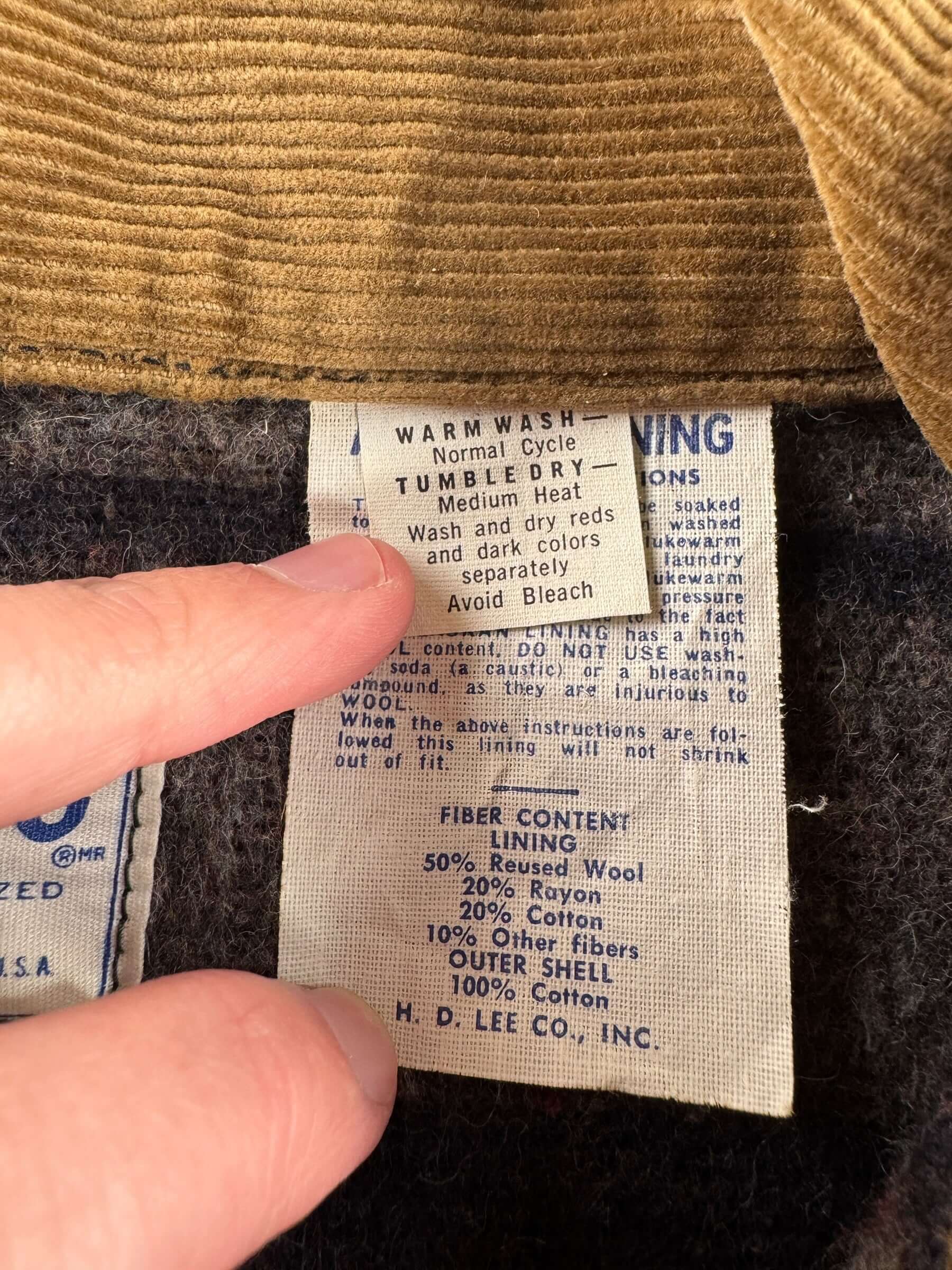 Tag on Vintage NOS Lee Alaska Lining Blanket Lined Chore Coat SZ 46