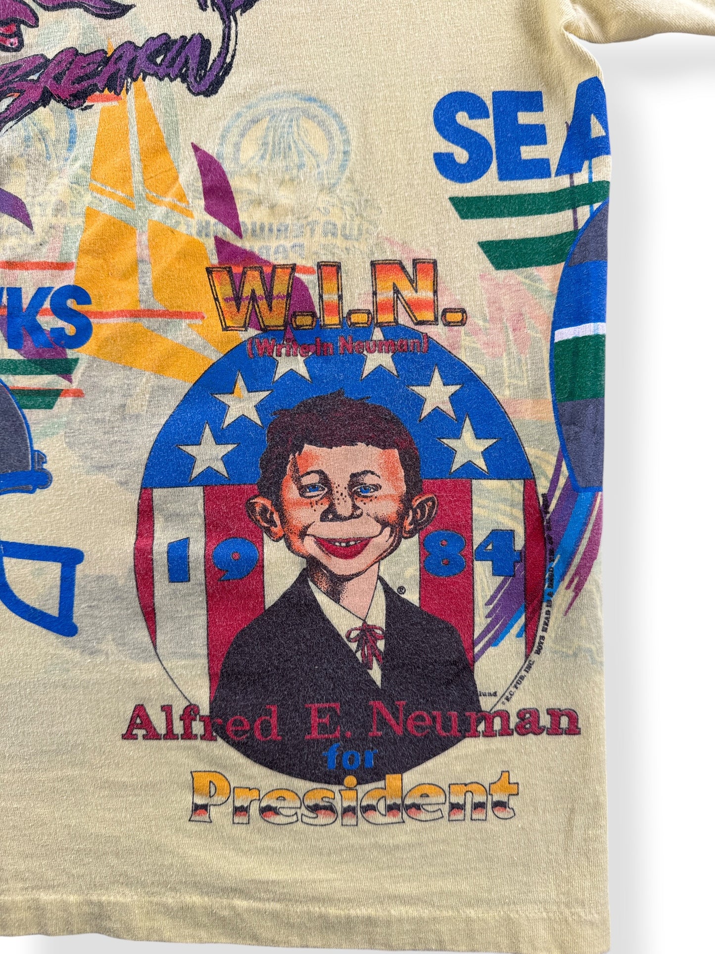 Graphic on back of Vintage 1990s Washington Test Print Tee SZ M