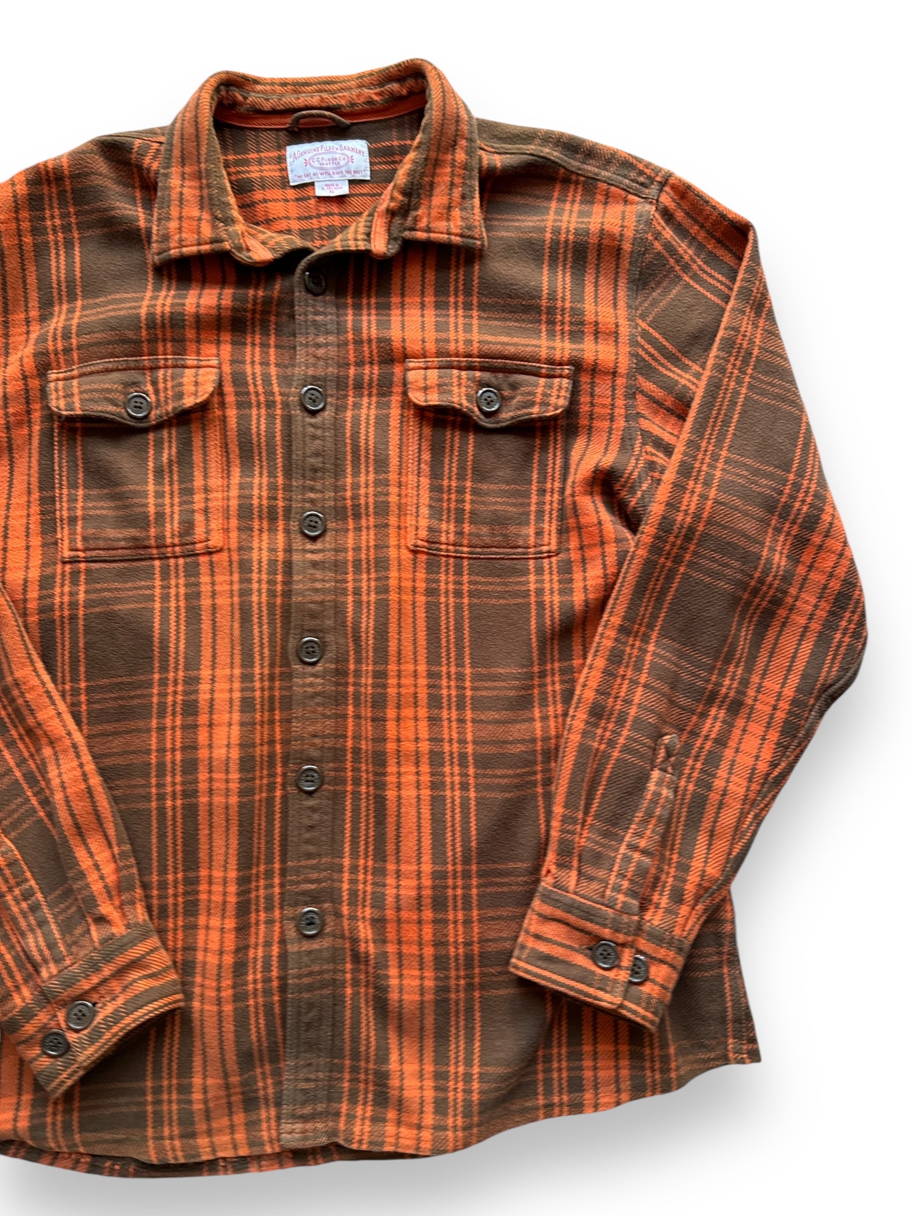 front left of Modern Filson Cotton Flannel SZ XL