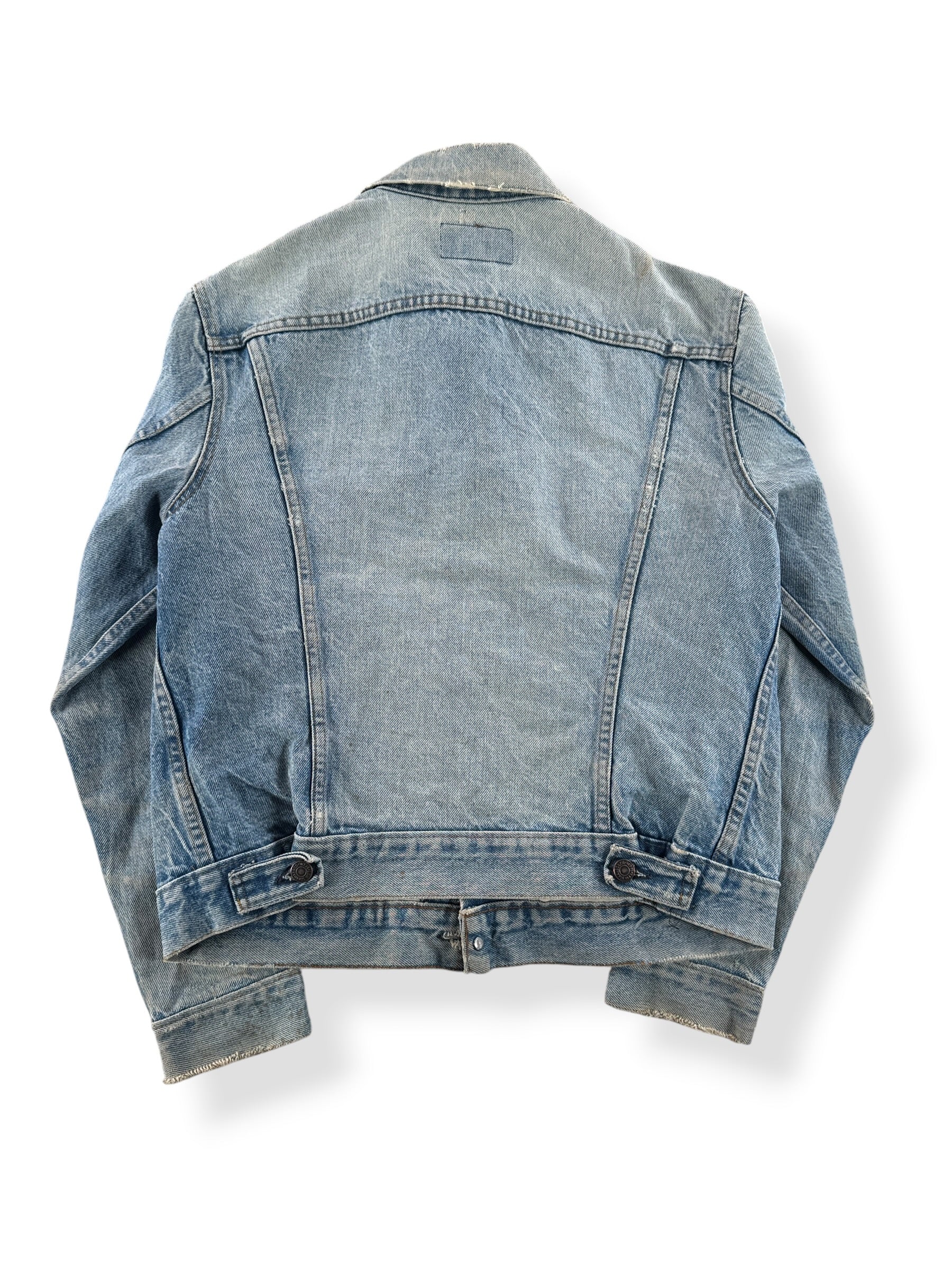 Back of Vintage Levi's 4 Pocket Denim Trucker Jacket SZ 42
