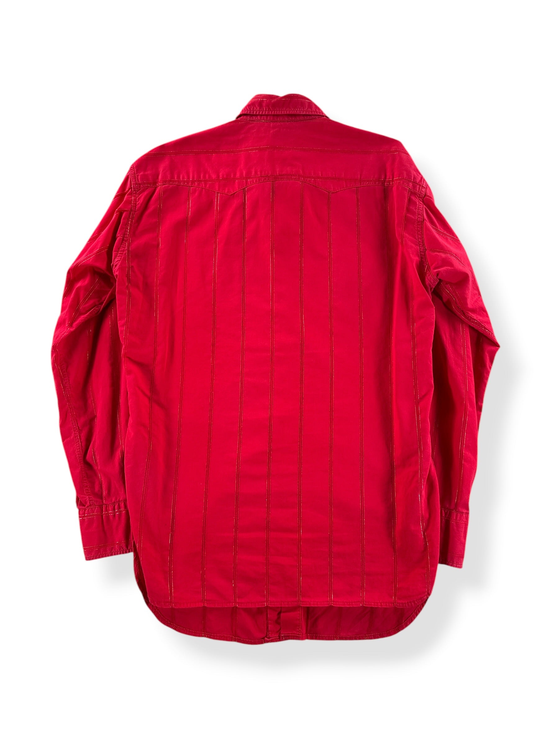 Back of Vintage Levi's Western Wear Red Pearlsnap SZ M