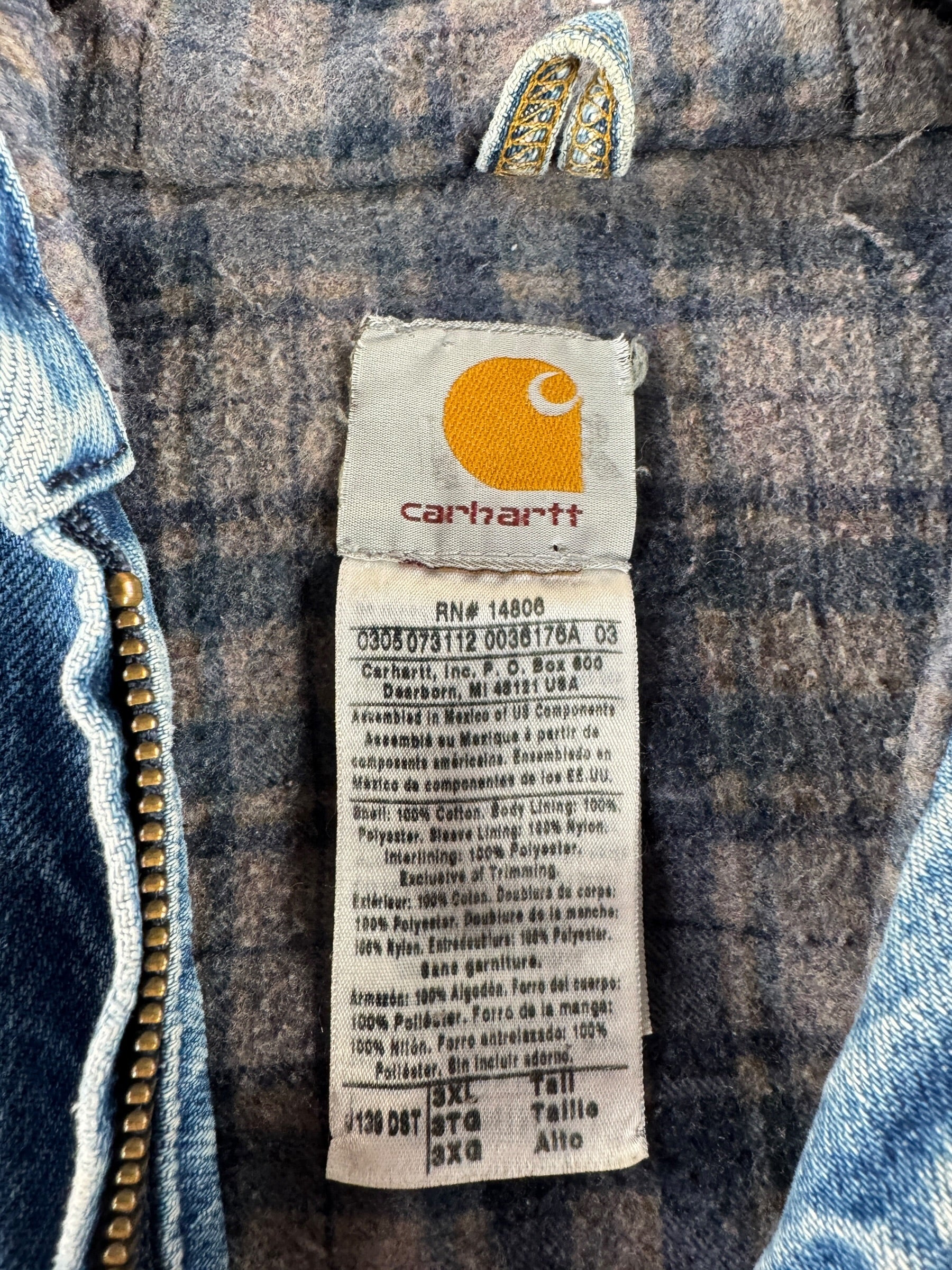 Label on Vintage Denim Carhartt Hooded Jacket SZ 3XL