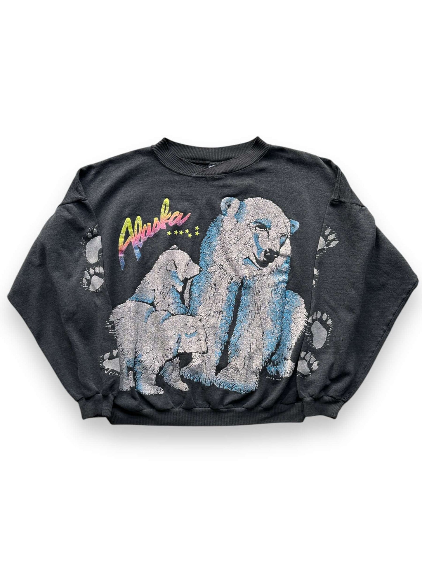 front of Vintage Alaska Polarbear Crewneck SZ XL